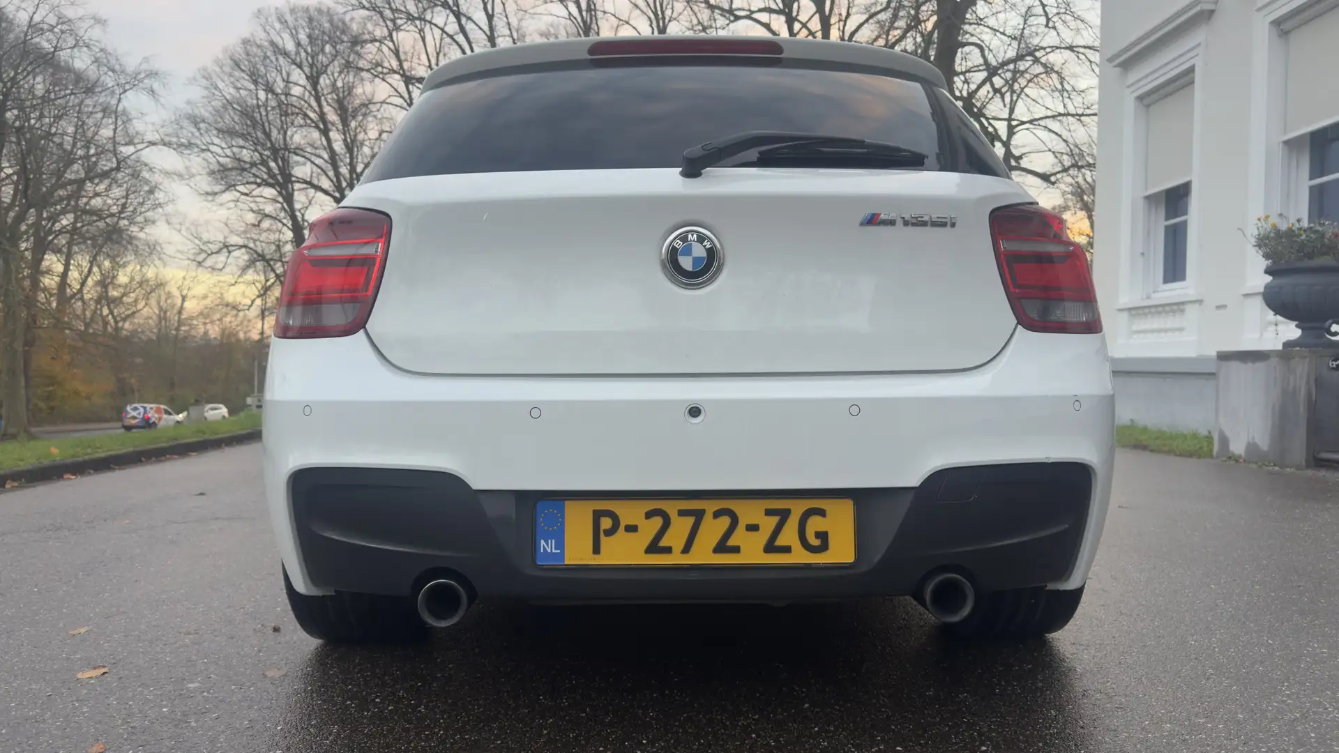 BMW 135 M135i Sport-Aut. - 2