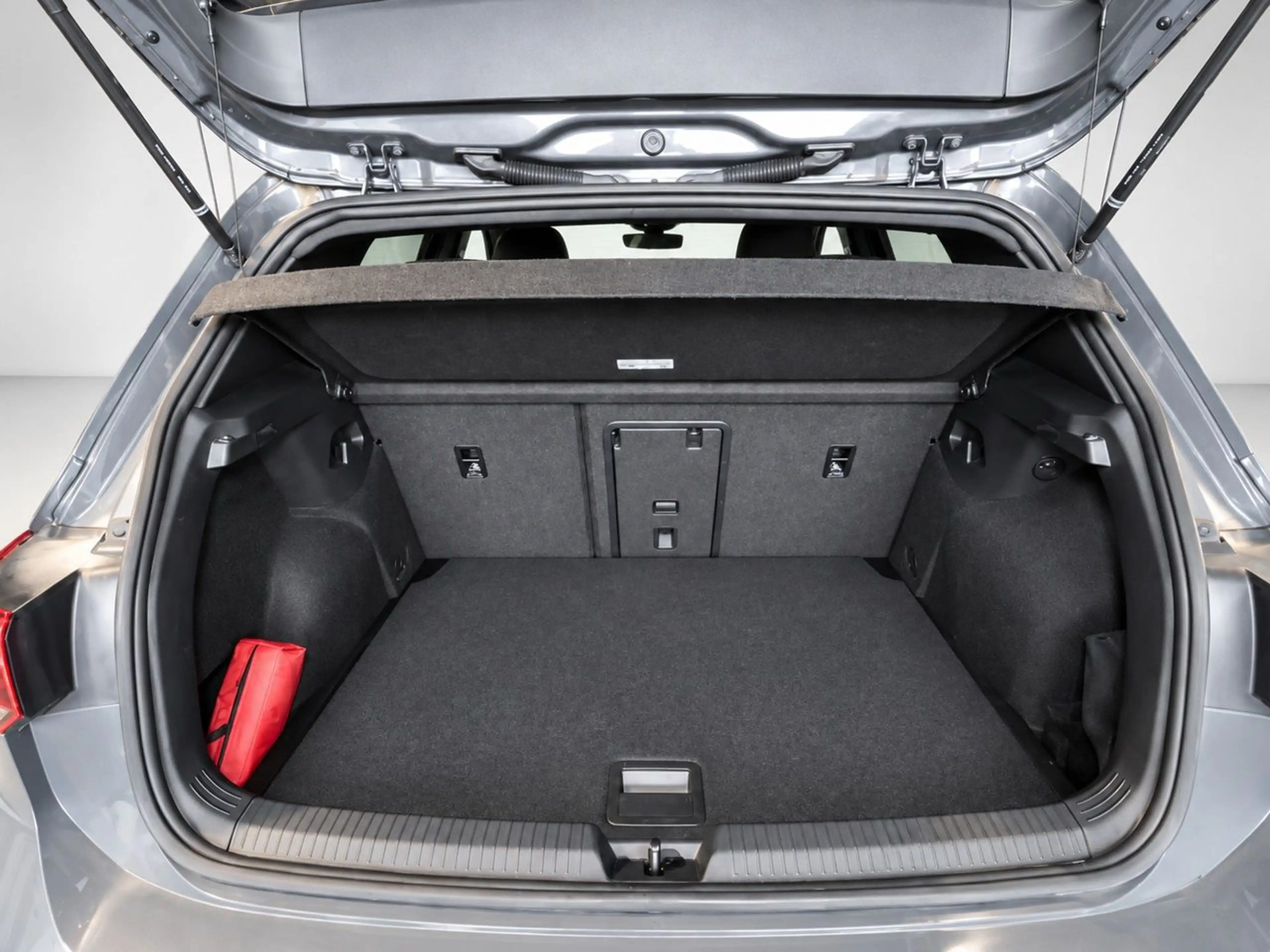 Volkswagen Golf 2.0 TSI GTI DSG Navi Harman Kardon 19 Zoll — photo 12