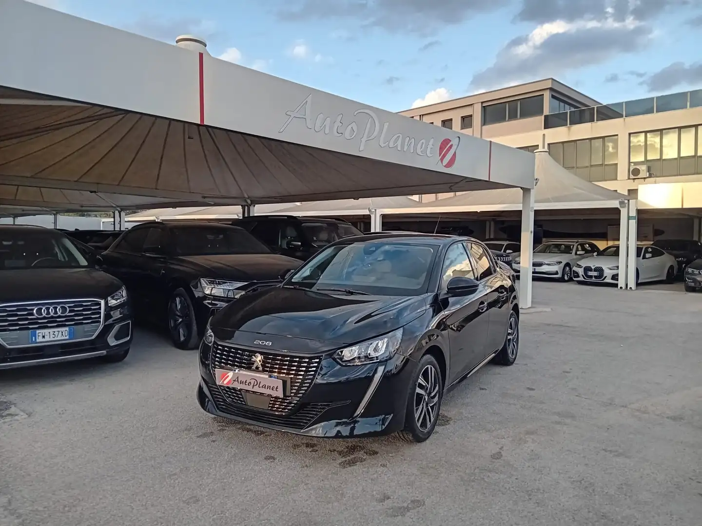 Peugeot 208 208 BlueHDi 100 Stop&Start 5 porte Allure Pack Nero - 2