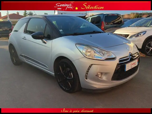 DS Automobiles DS 3 SPORT CHIC 1.6 HDi 115  JA 17 BLACK