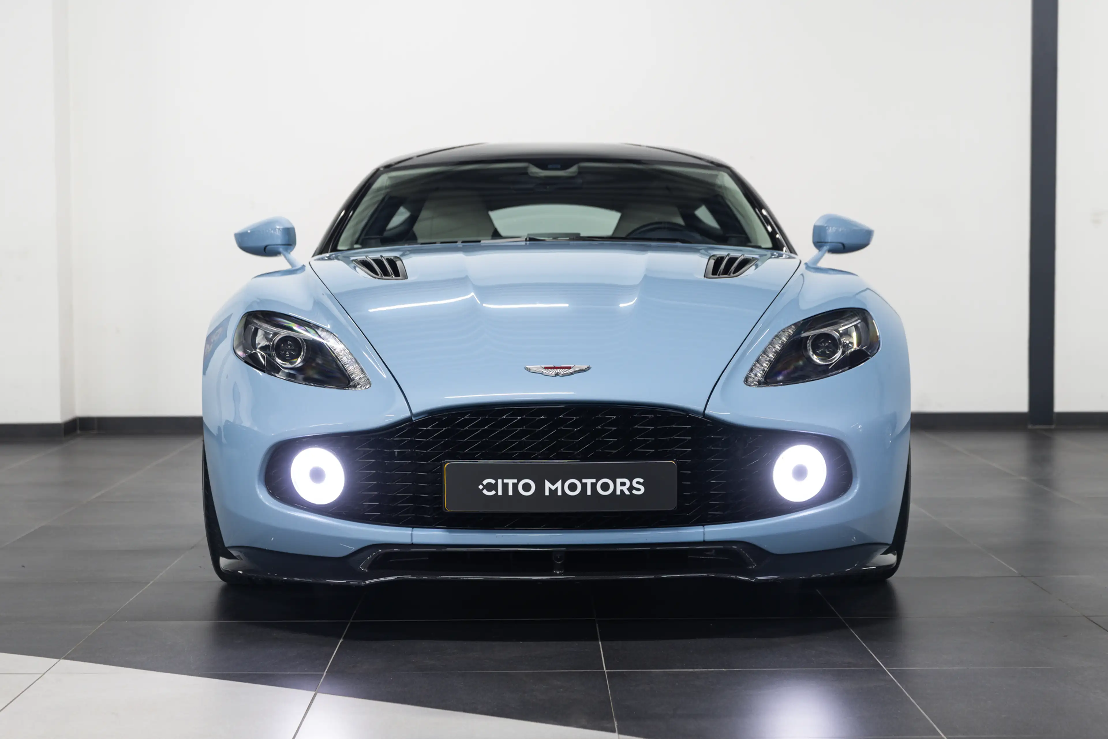 Aston Martin Vanquish ZAGATO SHOOTING BRAKE 1 of 99 — photo 5