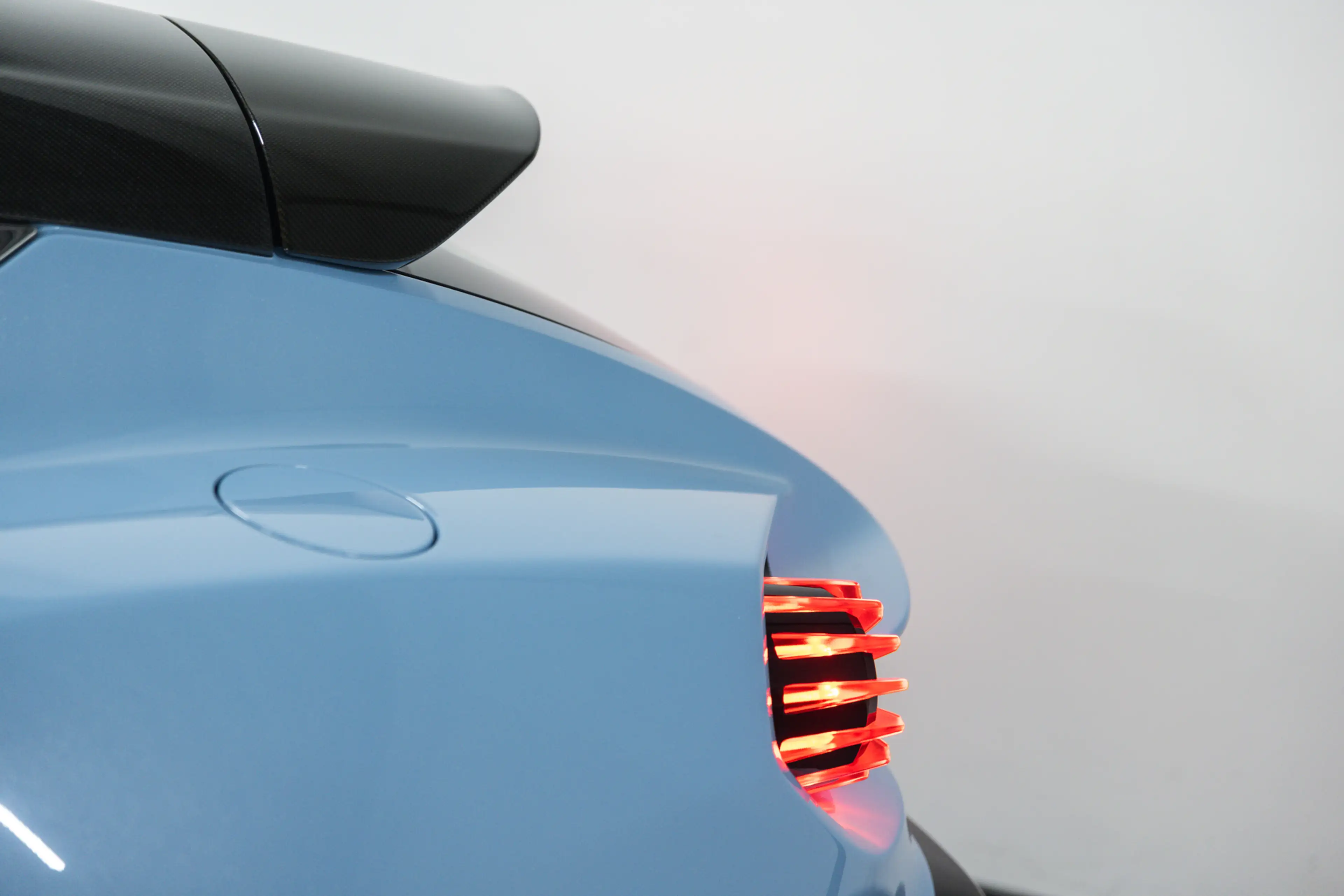 Aston Martin Vanquish ZAGATO SHOOTING BRAKE 1 of 99 — photo 13