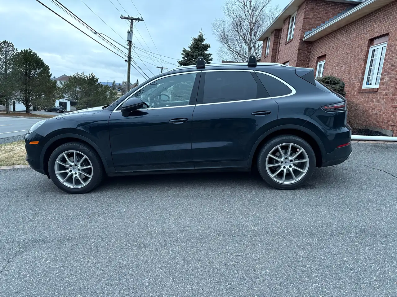 Porsche Cayenne снимка Porsche Cayenne
