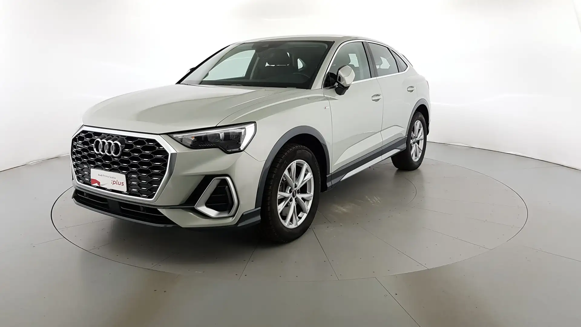 Audi Q3 Sportback 45 2.0 tfsi S line edition quattro 245cv Plateado - 1