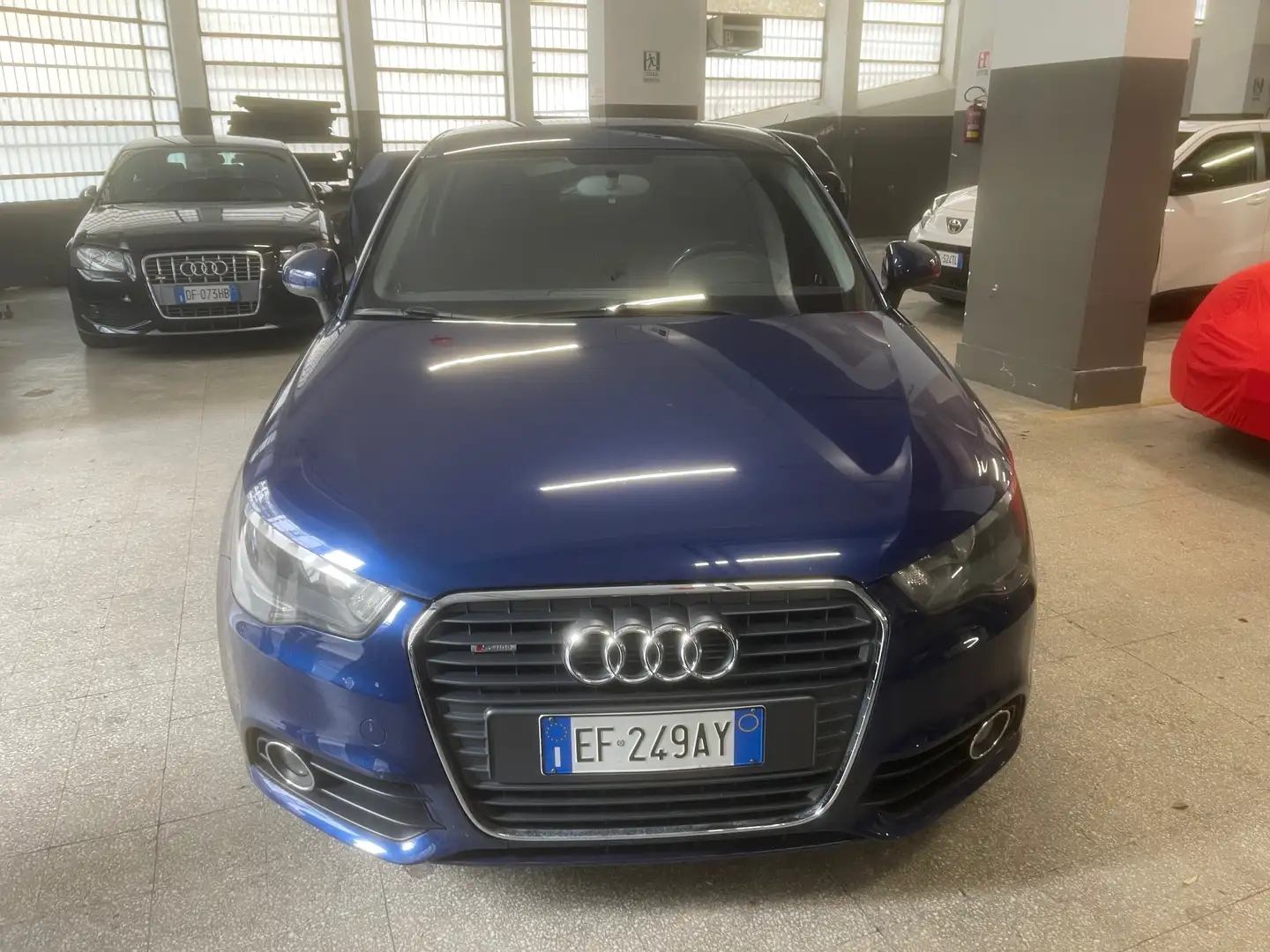 Audi A1 1.6 tdi * Navigatore * Blu/Azzurro - 2