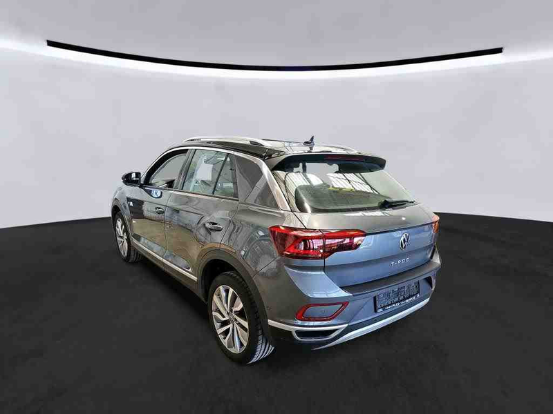 Volkswagen T-Roc 1.5 TSI DSG STYLE*IQ.LIGHT*AHK*PANO*KAMERA — photo 6