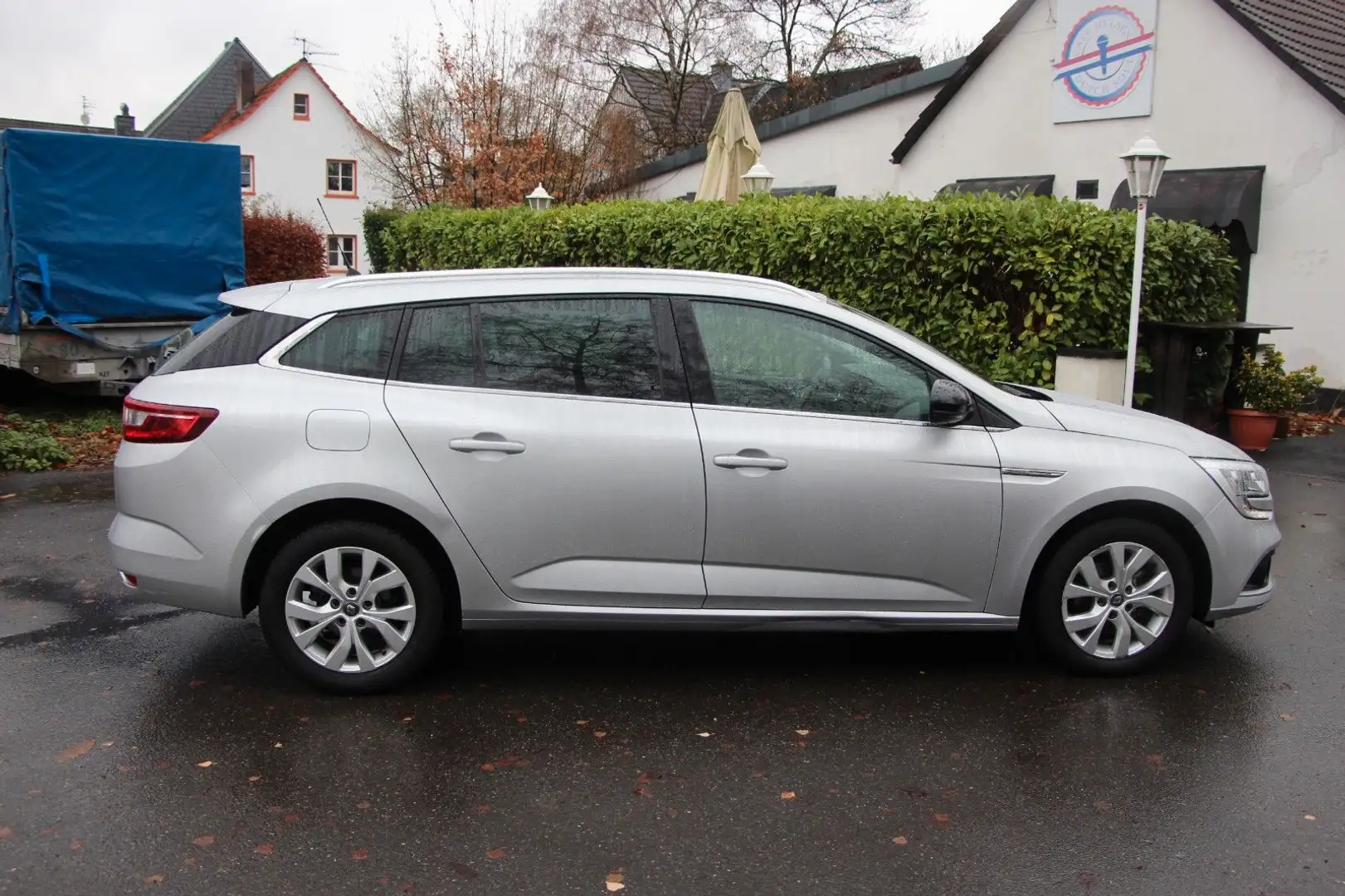 Renault Megane TCe 115 GPF Limited Grandtour/62004 Silber - 2