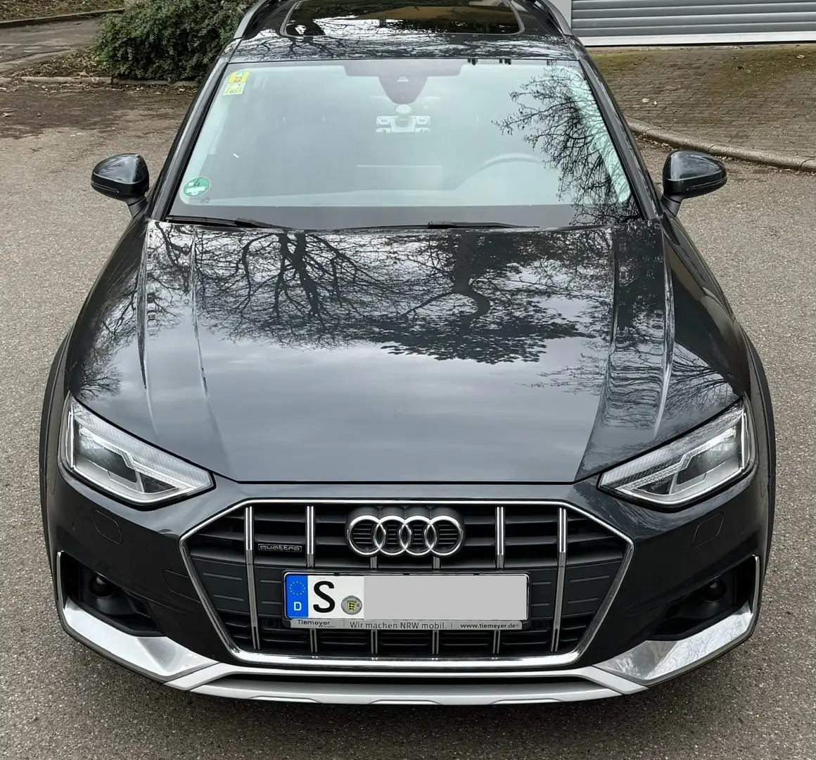 Audi A4 allroad 45 TFSI mildhybrid Anhängerkupplung Grau - 1