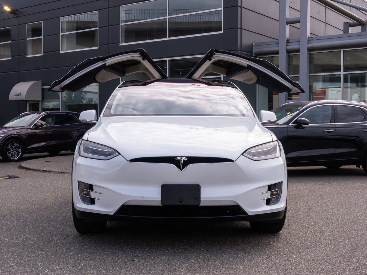 2018 Tesla Model X 100D | No Accidents | Local BC — снимка 1