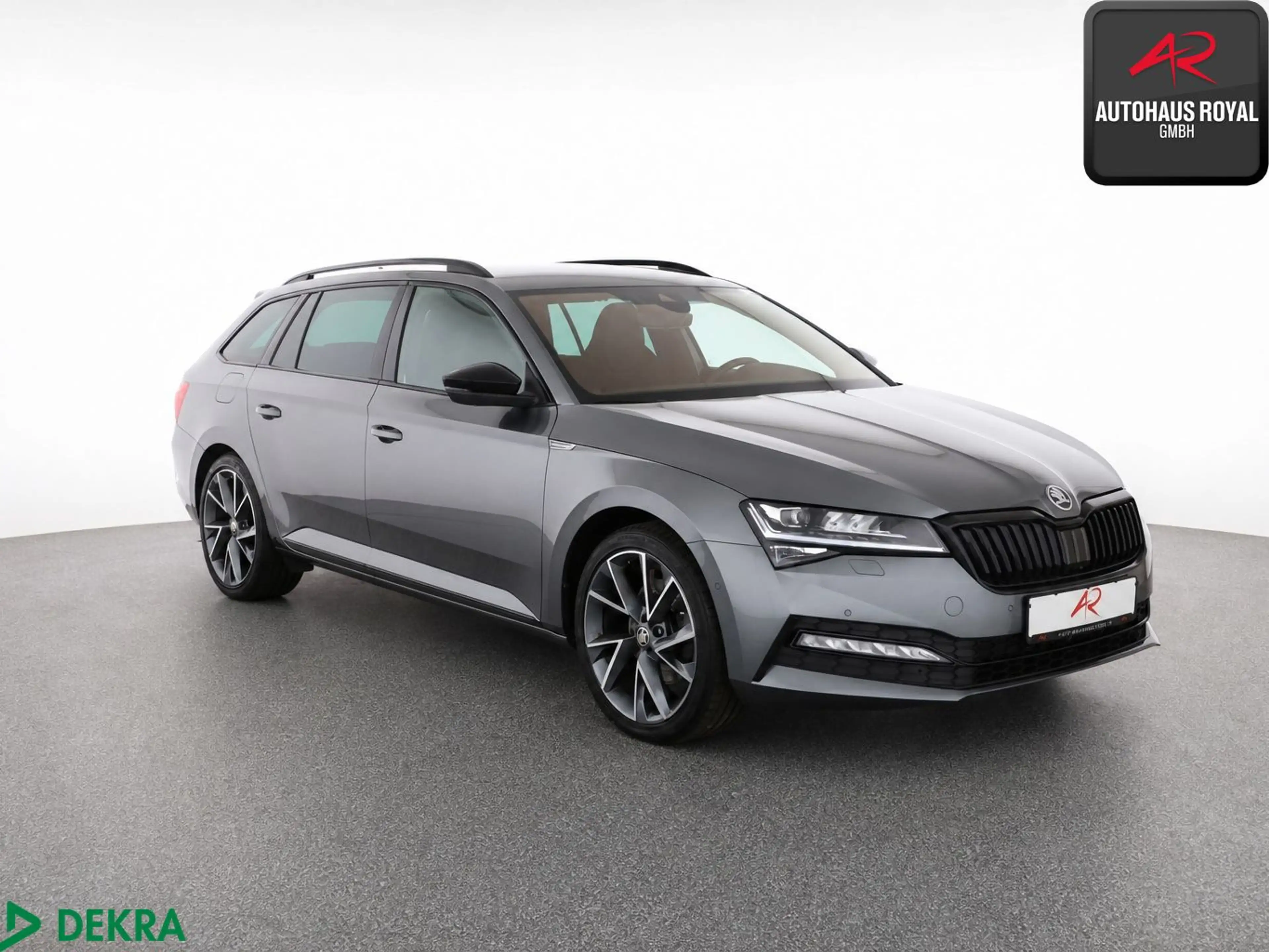 Skoda Superb Combi 2.0 TDI SPORTLINE MATRIX,360°,ACC — photo 6