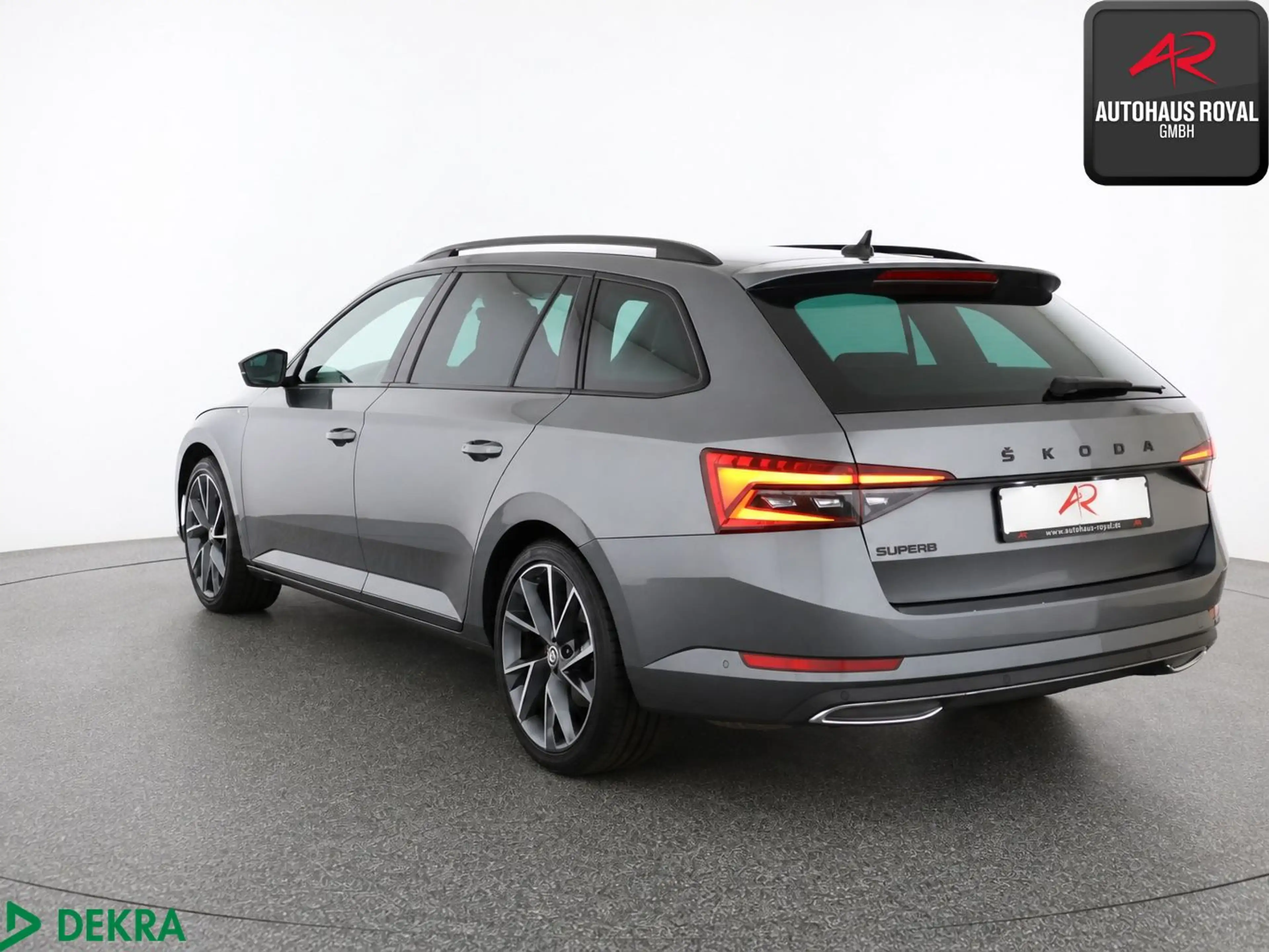 Skoda Superb Combi 2.0 TDI SPORTLINE MATRIX,360°,ACC — photo 2