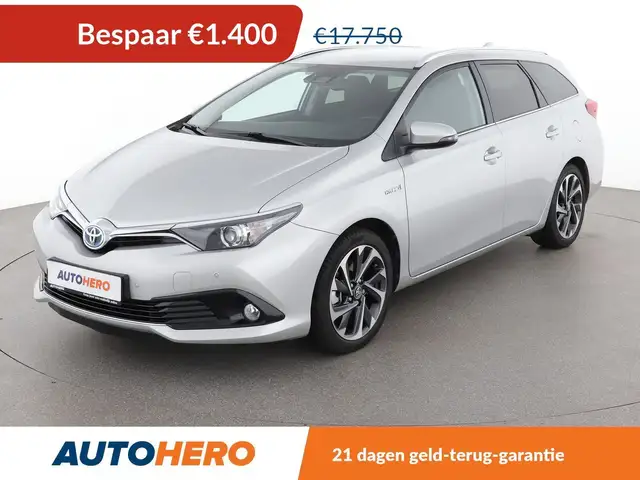 Toyota Auris 1.8 Hybrid Edition-S+