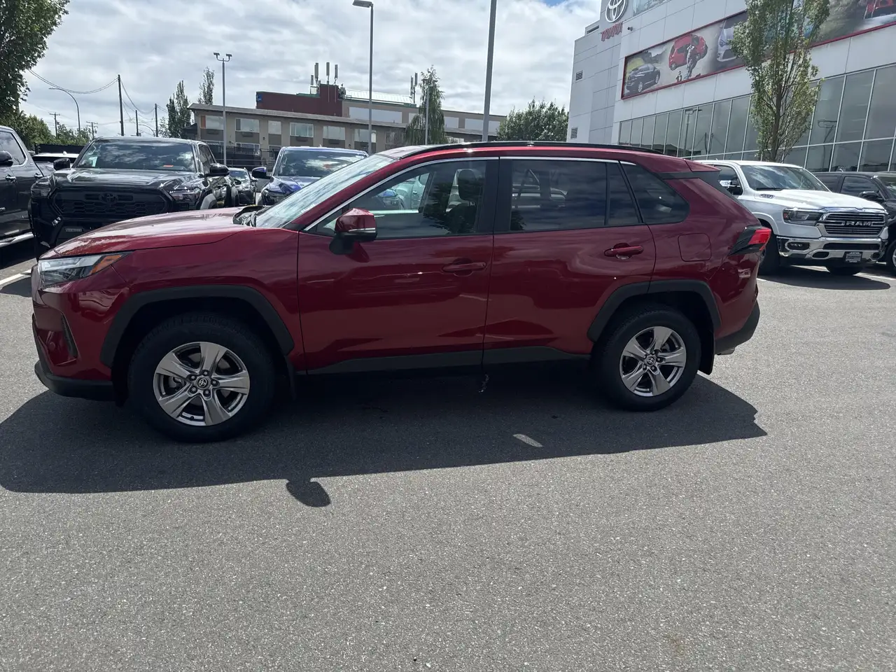 Toyota RAV 4 снимка Toyota RAV 4