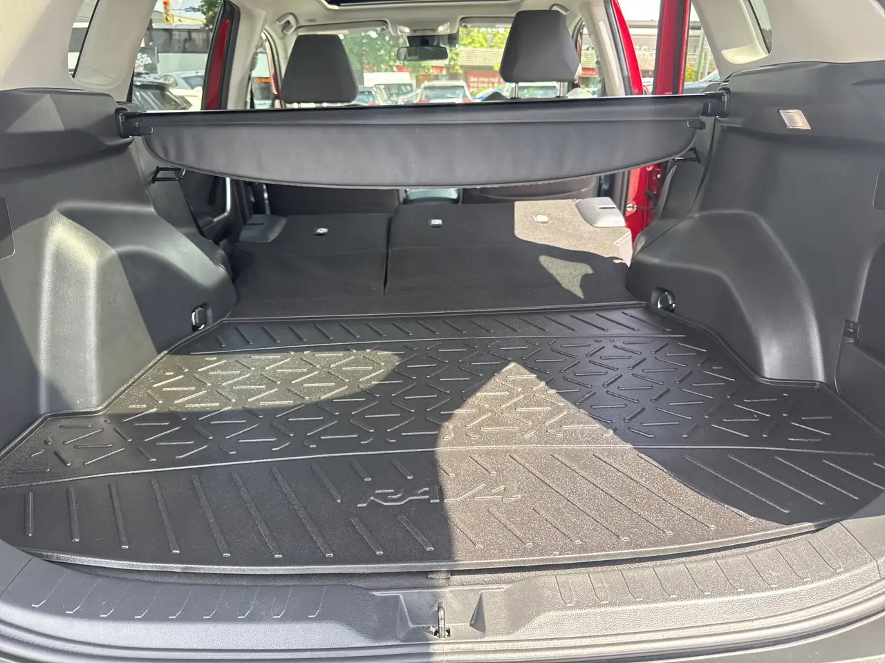 Toyota RAV 4 снимка Toyota RAV 4