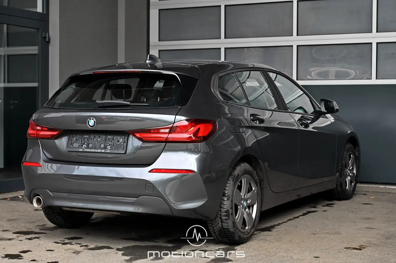 BMW 116 1er- 116d Pickerl NEU Grau - 2