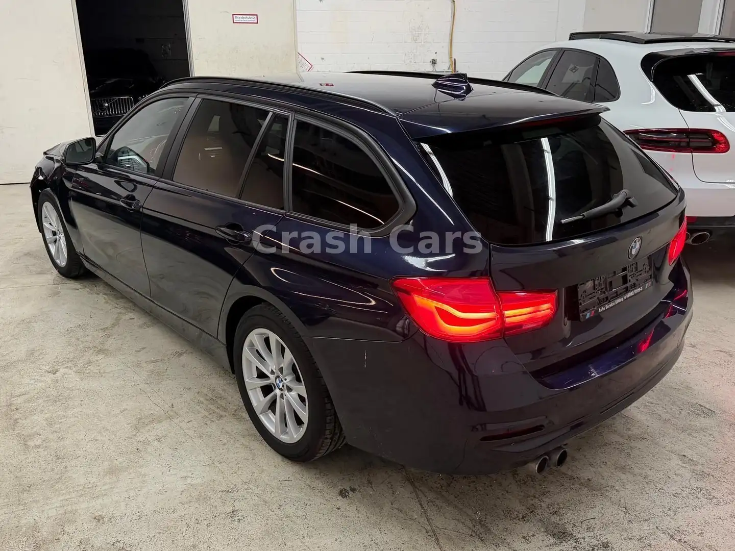 BMW 330 i xDrive Advantage*LED*HiFi*DAB*Teilleder* Azul - 1