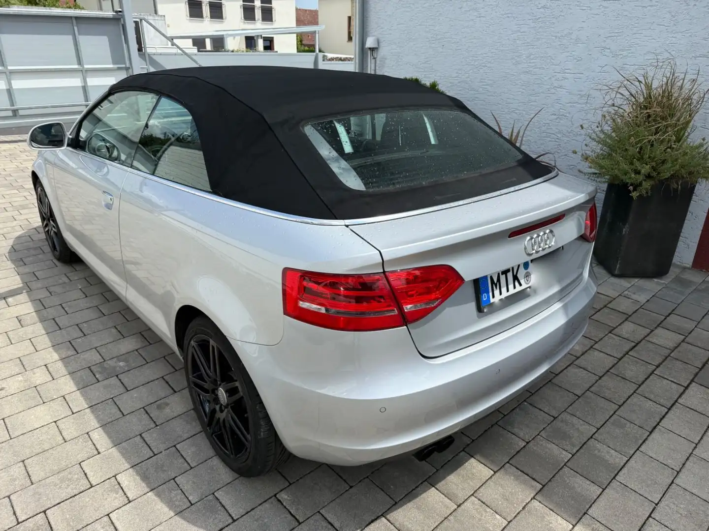 Audi A3 1.8 TFSI S tronic Cabrio Leder 18"S-Line AHK Argento - 2