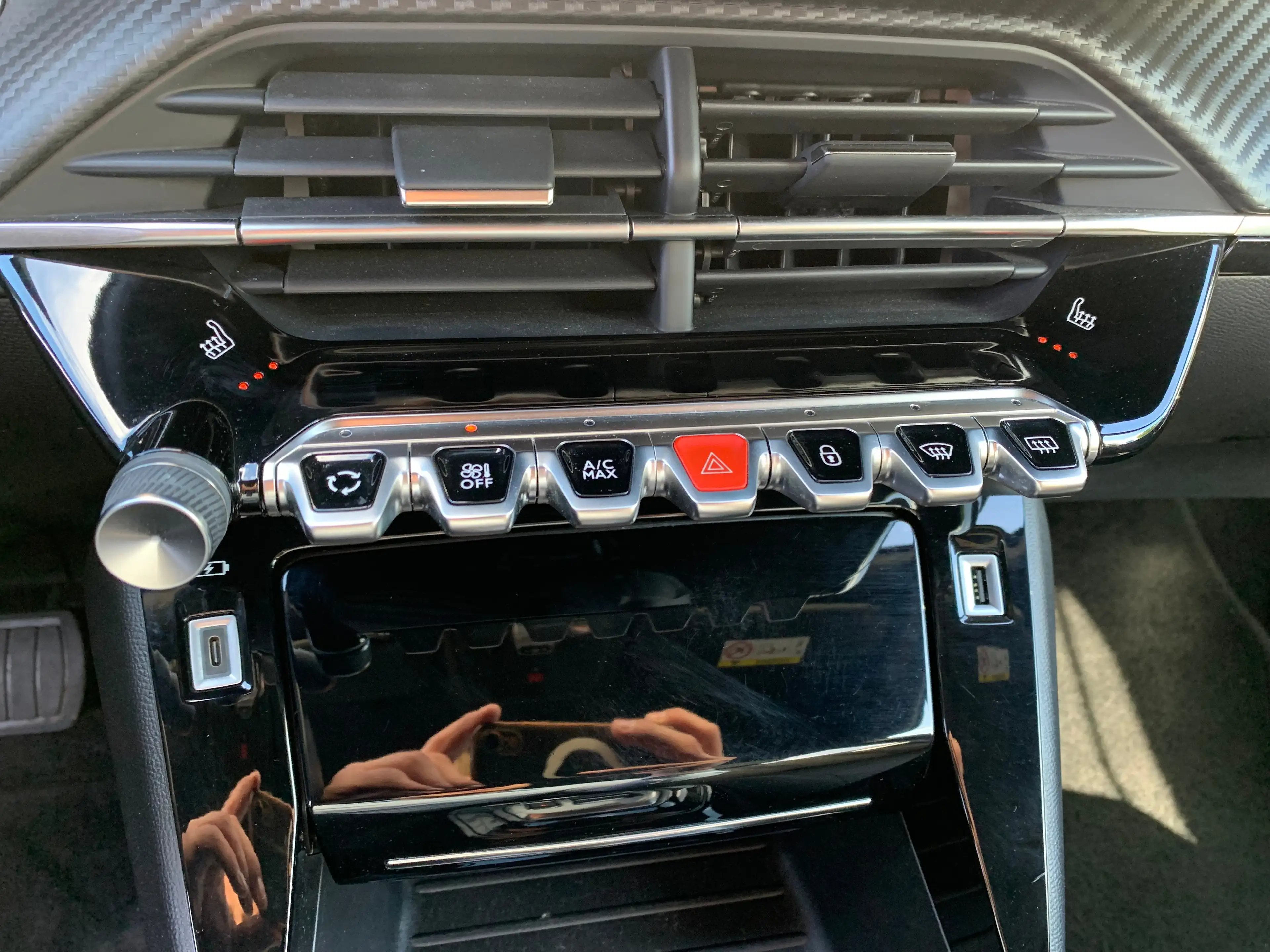 Peugeot e-2008 EV Allure Pack 50 kWh SOH 94% | Airco | Camera | C — photo 24