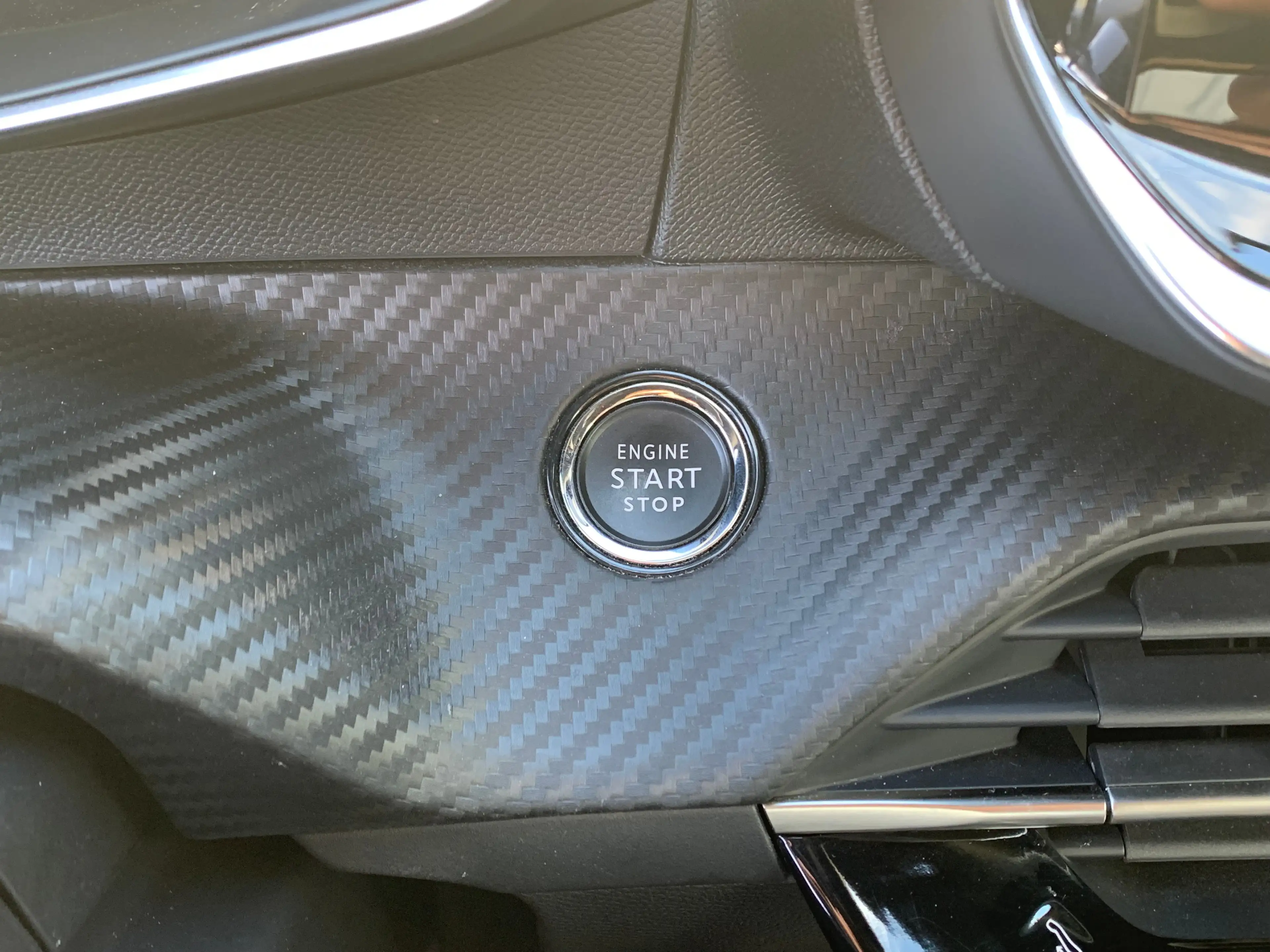 Peugeot e-2008 EV Allure Pack 50 kWh SOH 94% | Airco | Camera | C — photo 17