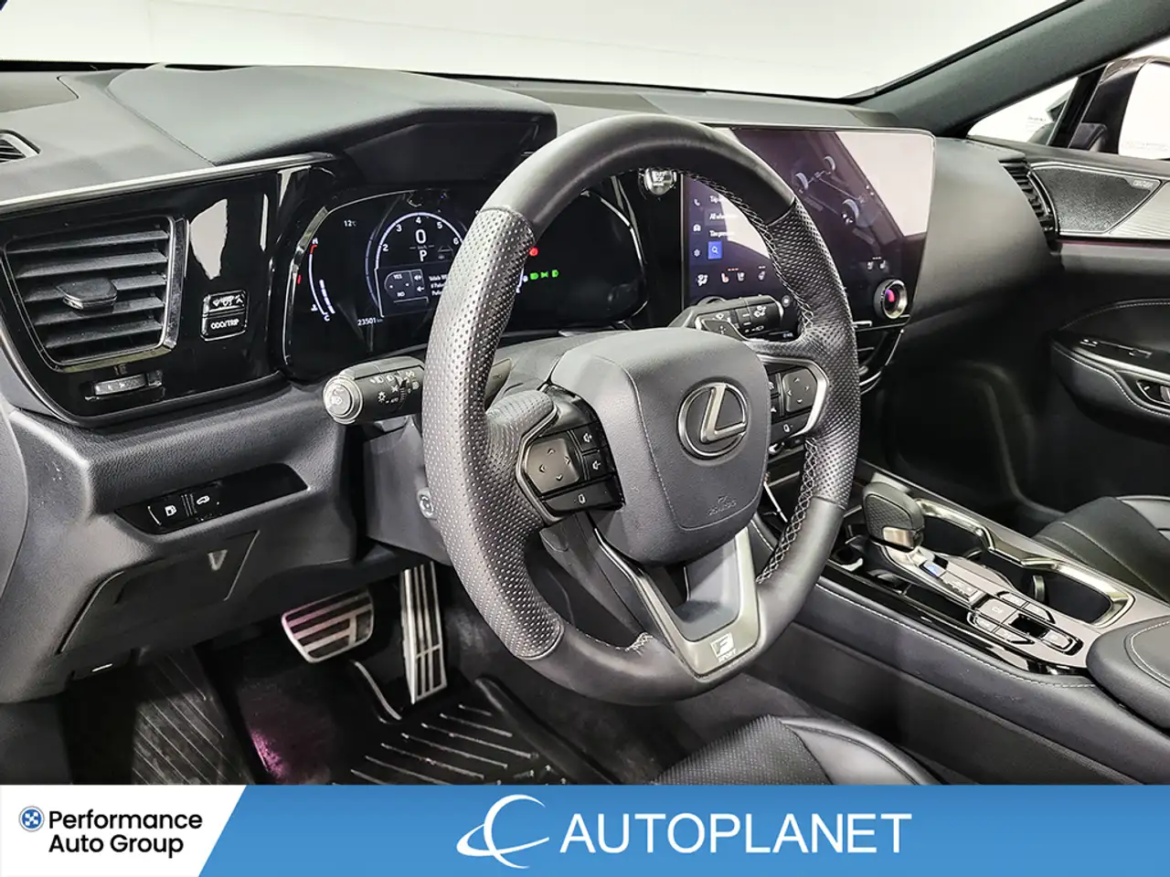 Lexus NX снимка Lexus NX