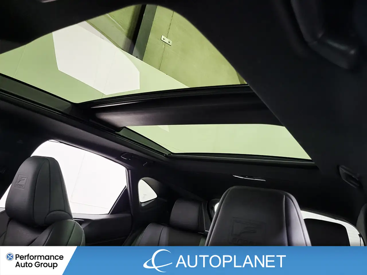 Lexus NX снимка Lexus NX