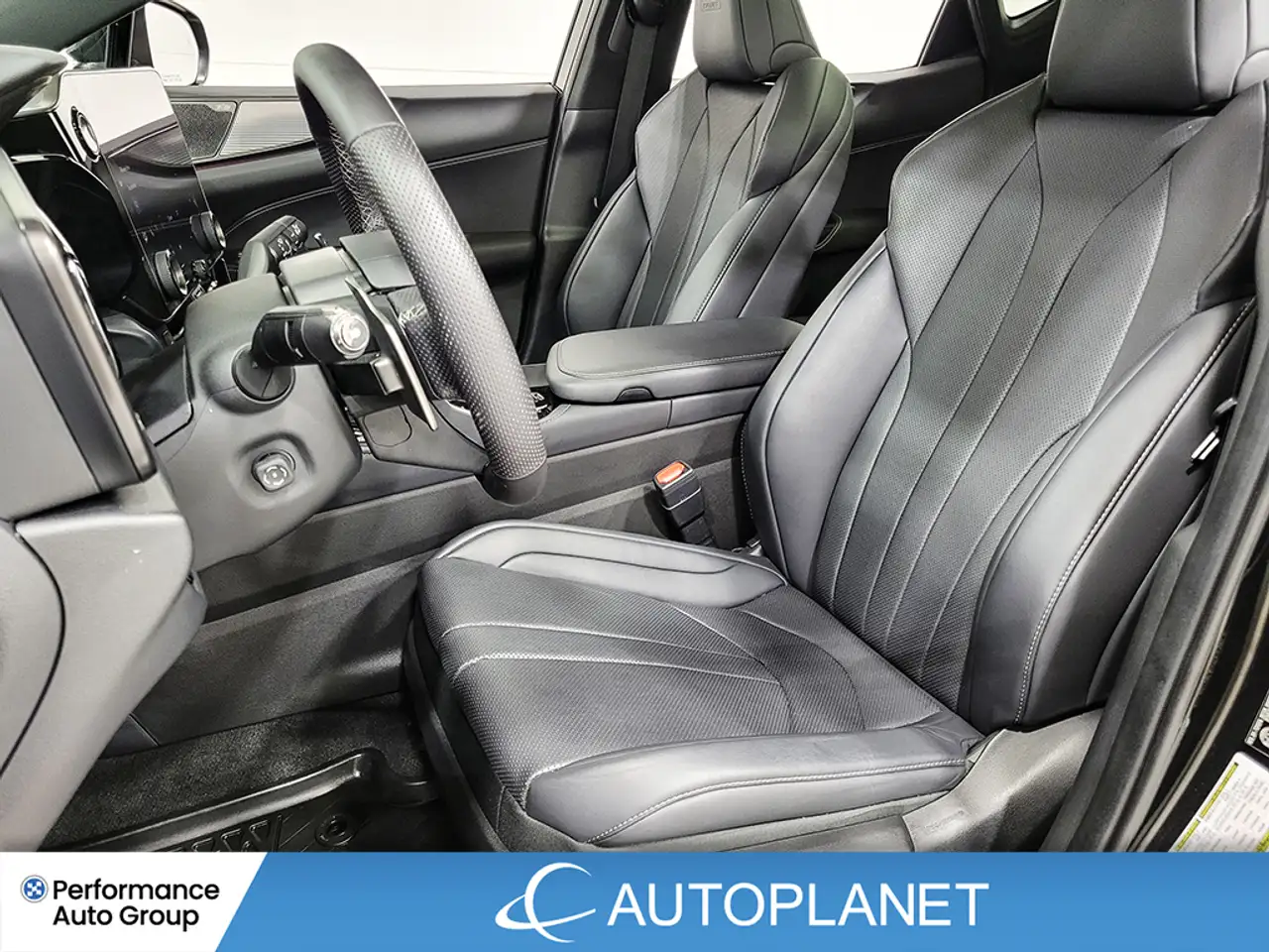 Lexus NX снимка Lexus NX