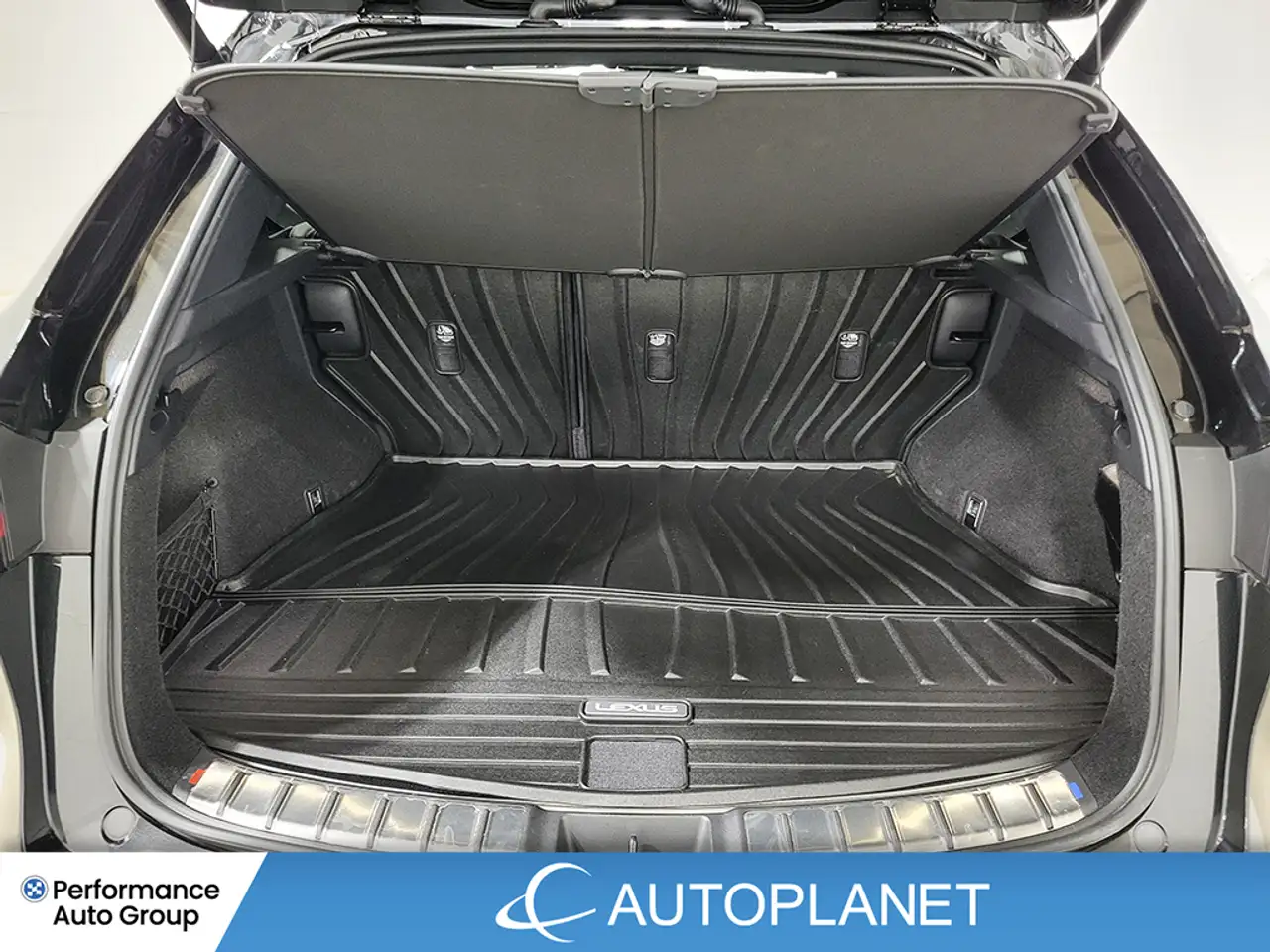 Lexus NX снимка Lexus NX