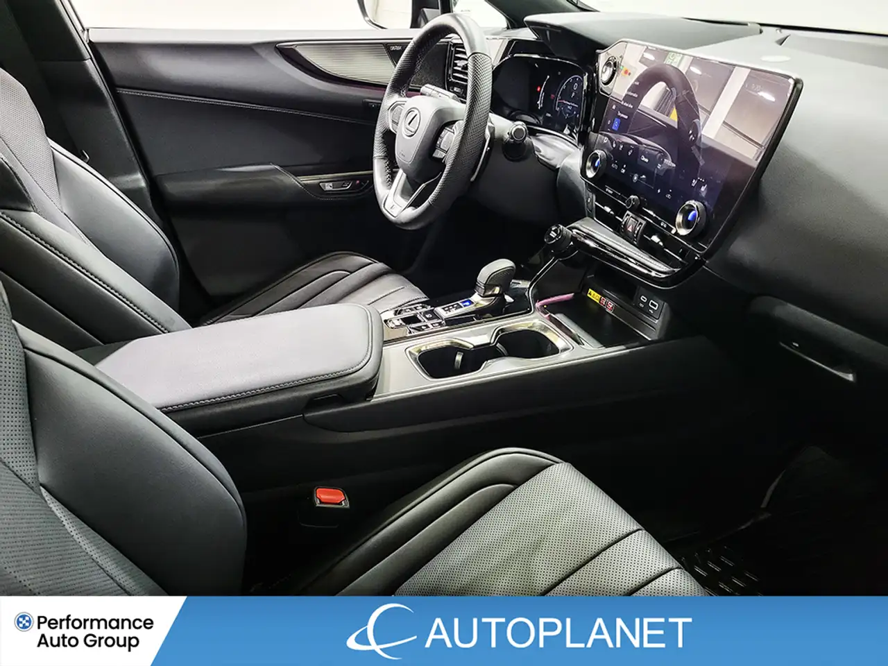 Lexus NX снимка Lexus NX