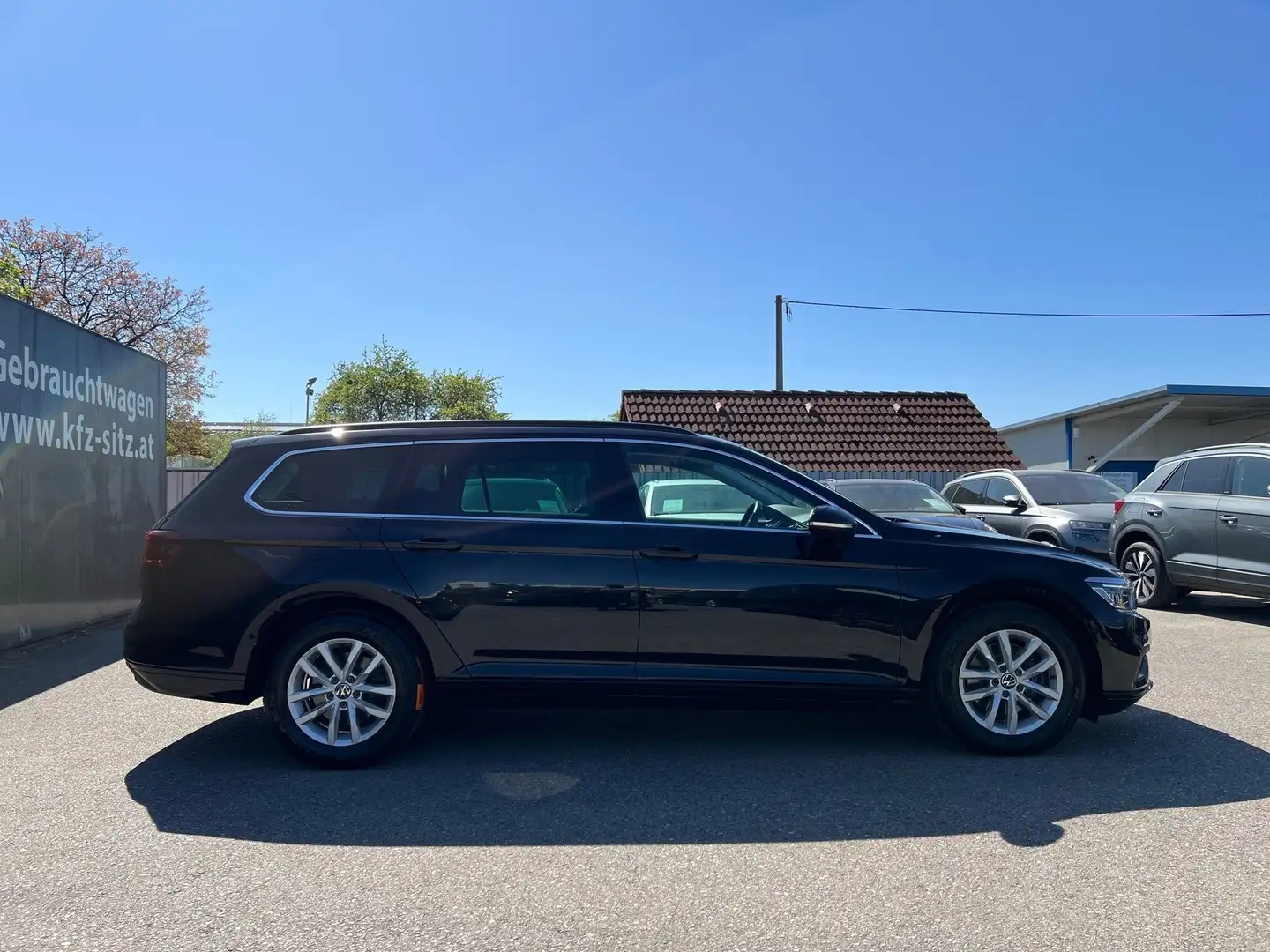 Volkswagen Passat Variant Business 2,0  TDI DSG | NP €53.000 Schwarz - 2