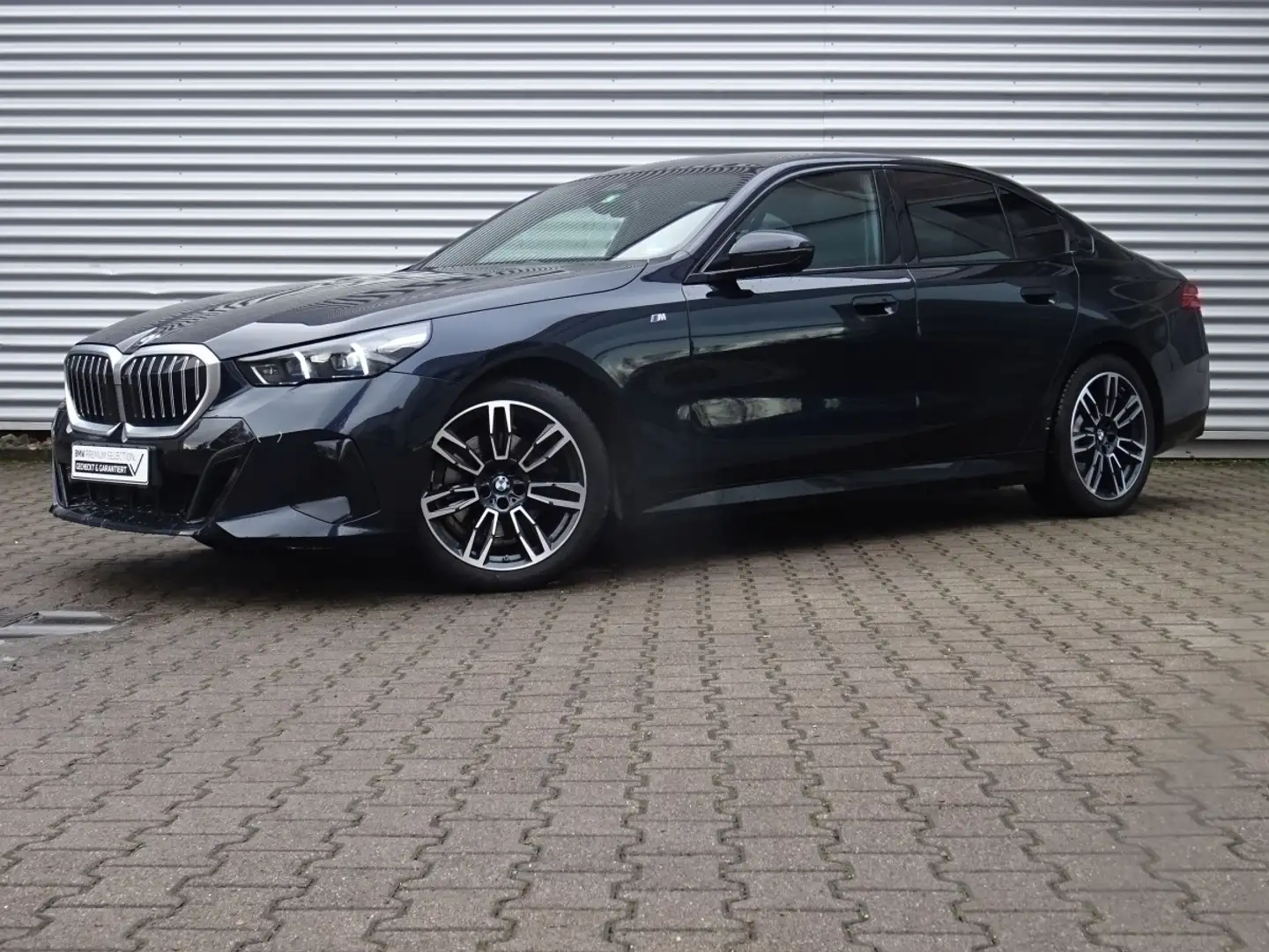 BMW 520 d Lim. M Sport Drive/Parkassist+ HiFi-h/k AHK Nero - 2