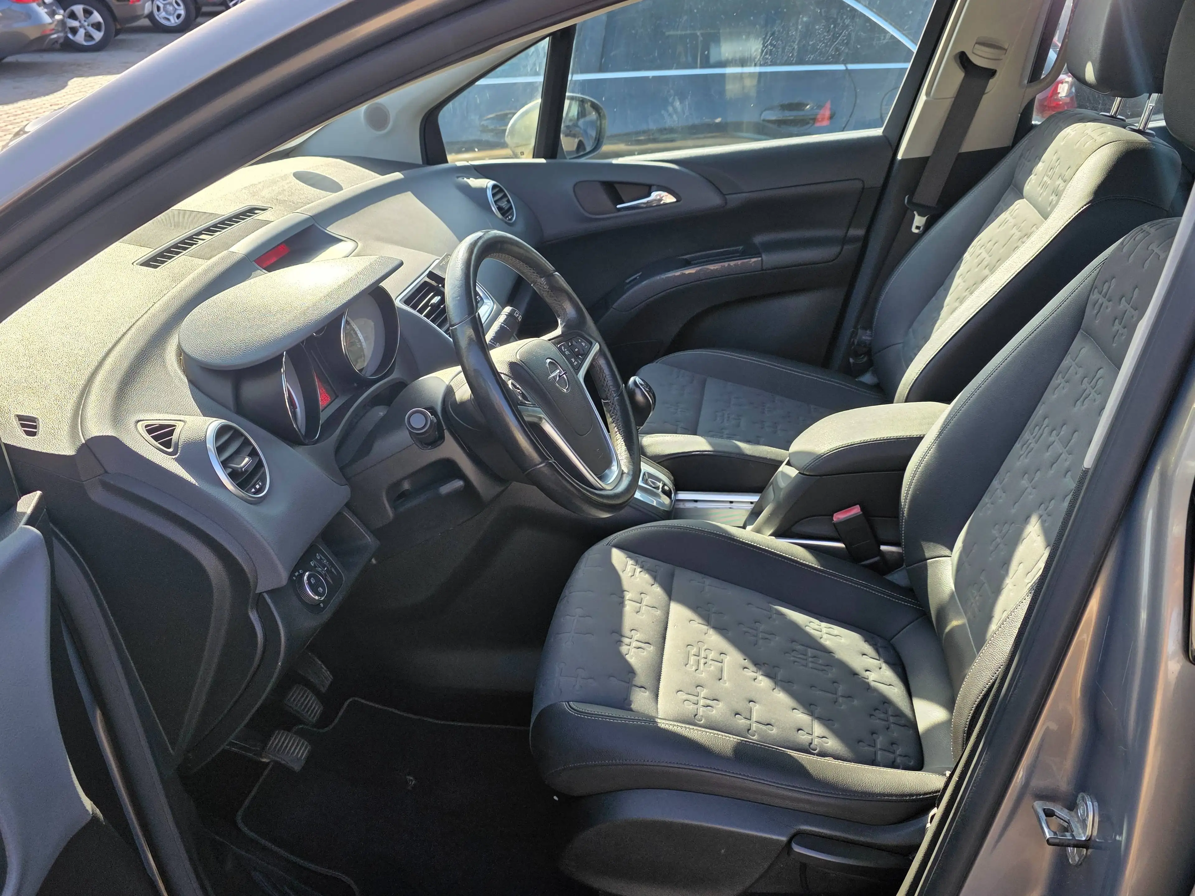 Opel Meriva Meriva 1.4 Innovation/Klima/Alus/PDC/T.Leder/Tüvneu/ — photo 10