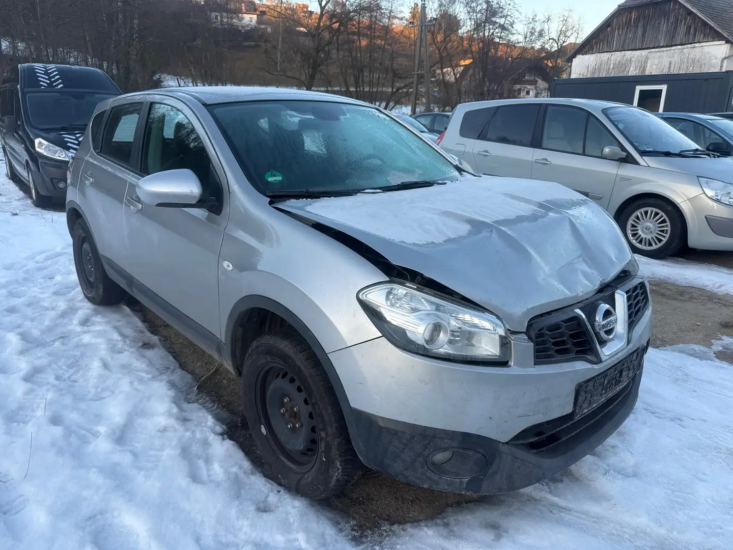 Nissan Qashqai Weiß - 2