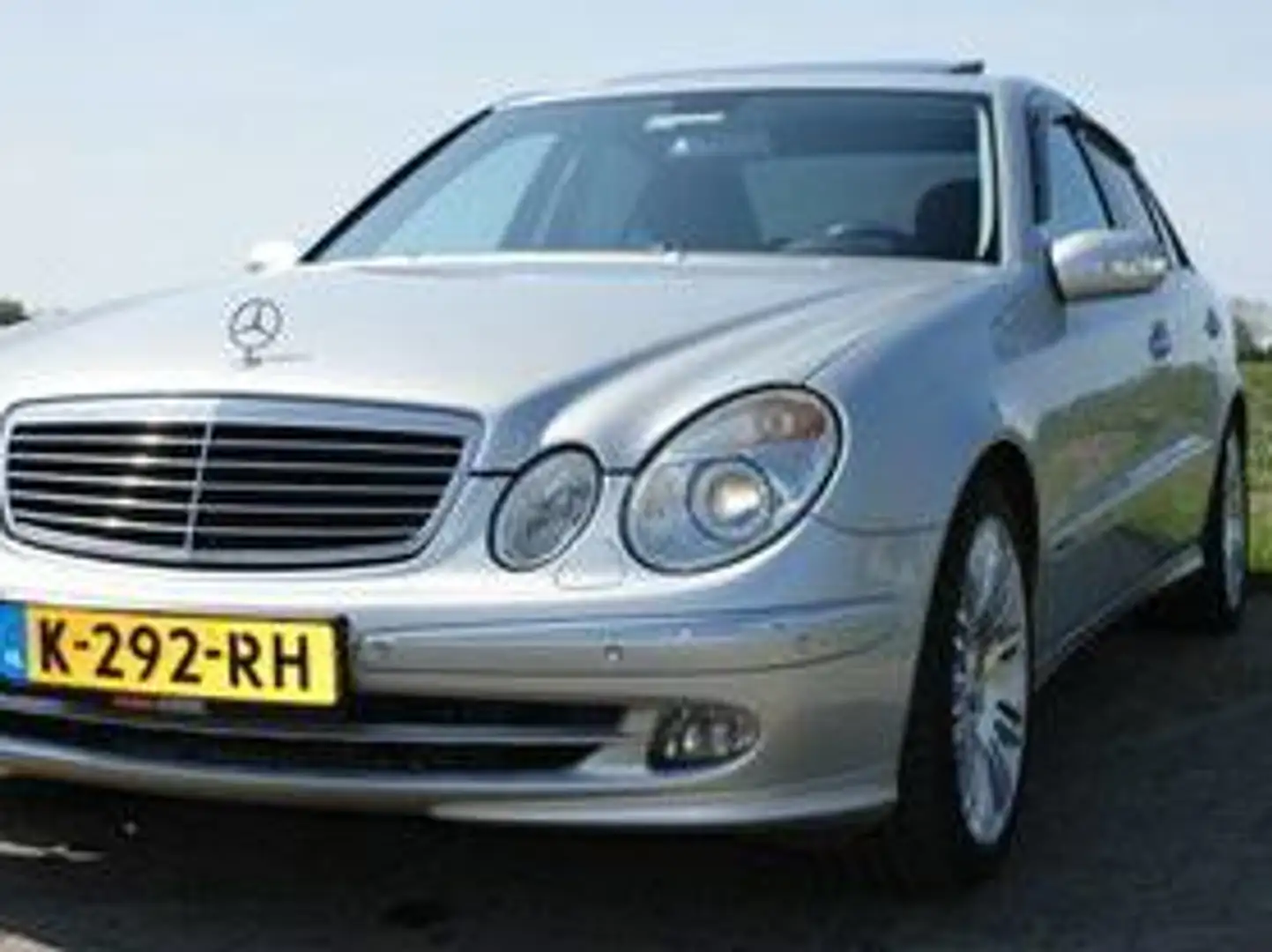Mercedes-Benz E 350 E 350 Avantgarde Zilver - 1
