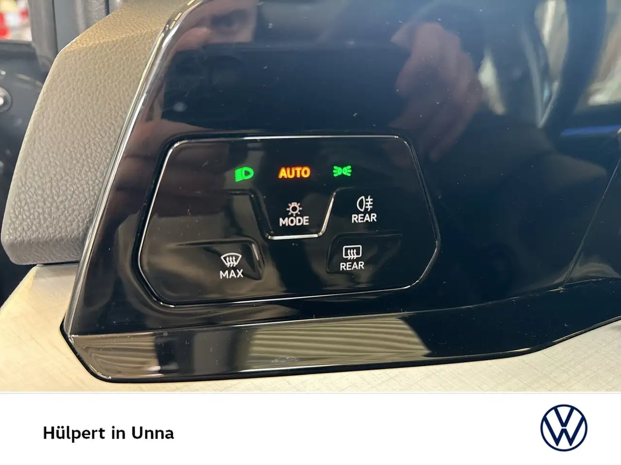 Volkswagen Golf VIII 1.5 LIFE NAVI CARPLAY ALU SITZHEIZUNG 18