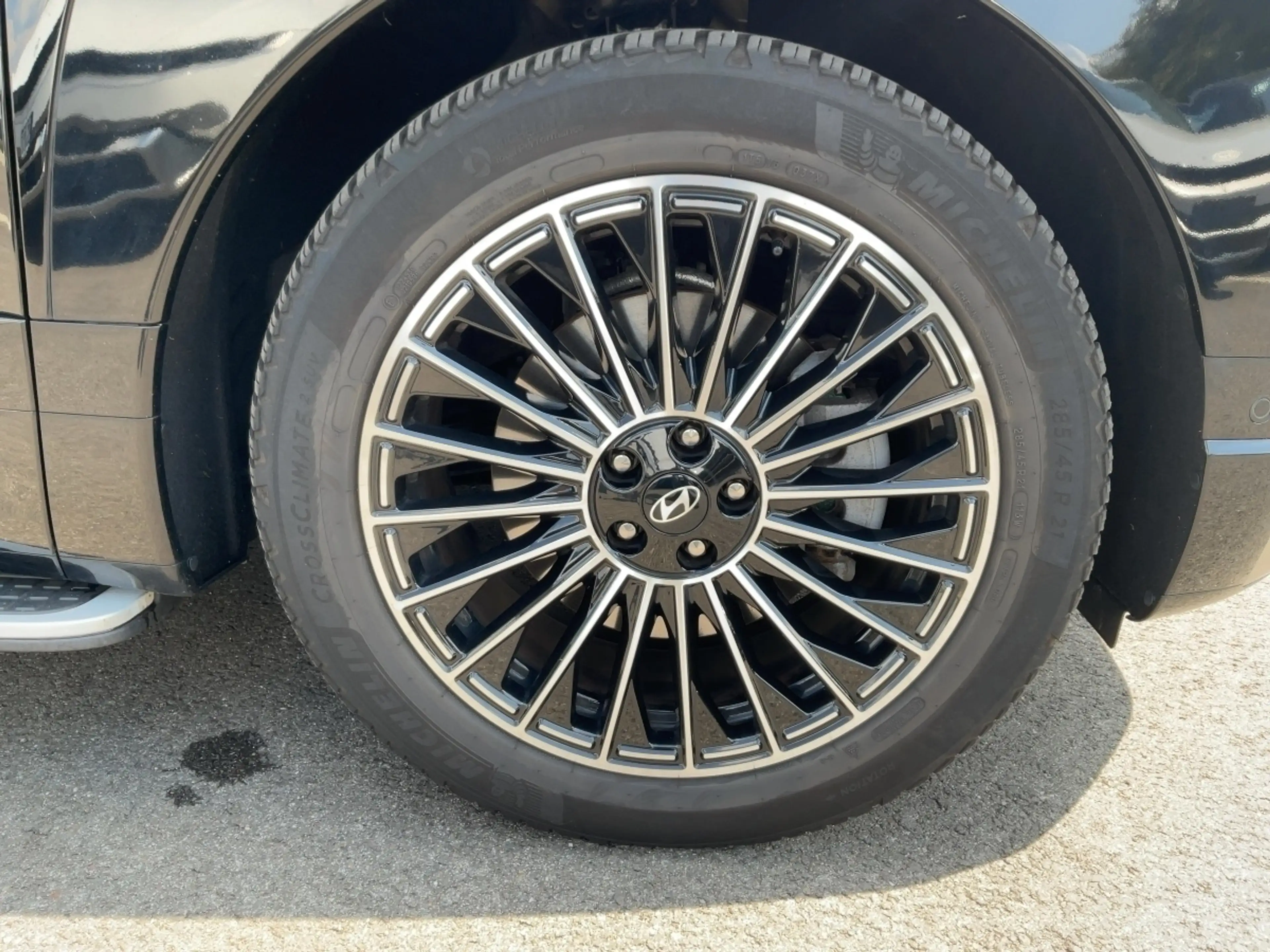 Hyundai IONIQ UNIQ 6 Sitzer 226kW Allrad (MY26) — photo 7