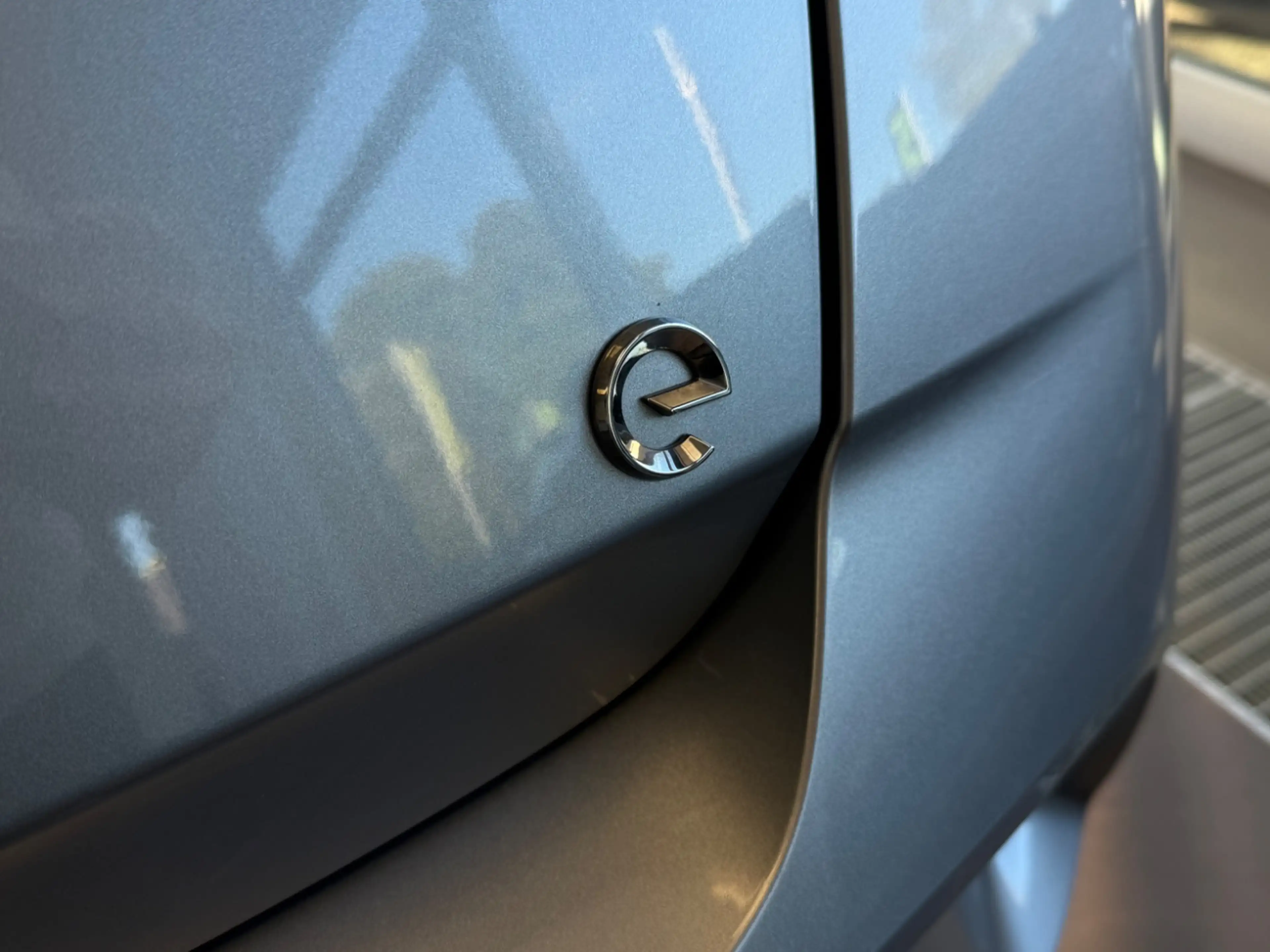 Opel Mokka-E Mokka e Ultimate — photo 11
