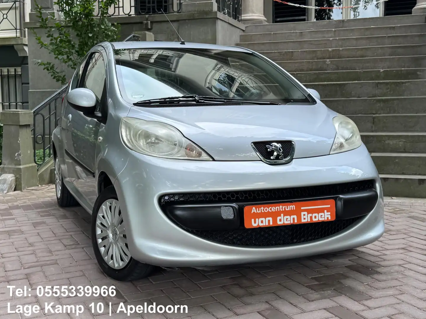 Peugeot 107 1.0-12V XS Urban Move Toerenteller Elec Pakket Nie Argent - 2