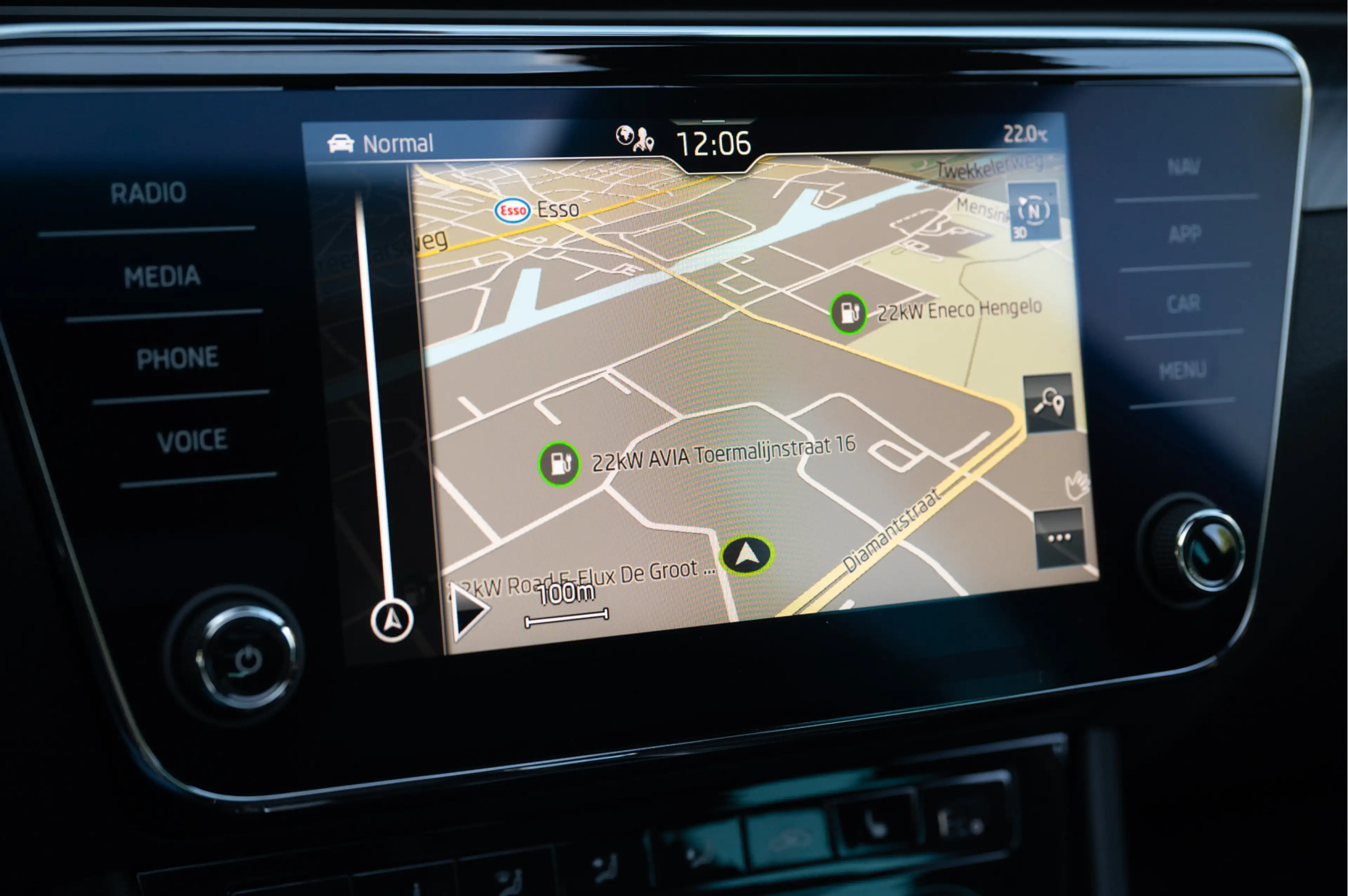 Skoda Superb Combi 1.4 TSI iV Sportline Business | Pano | Trekh — photo 31