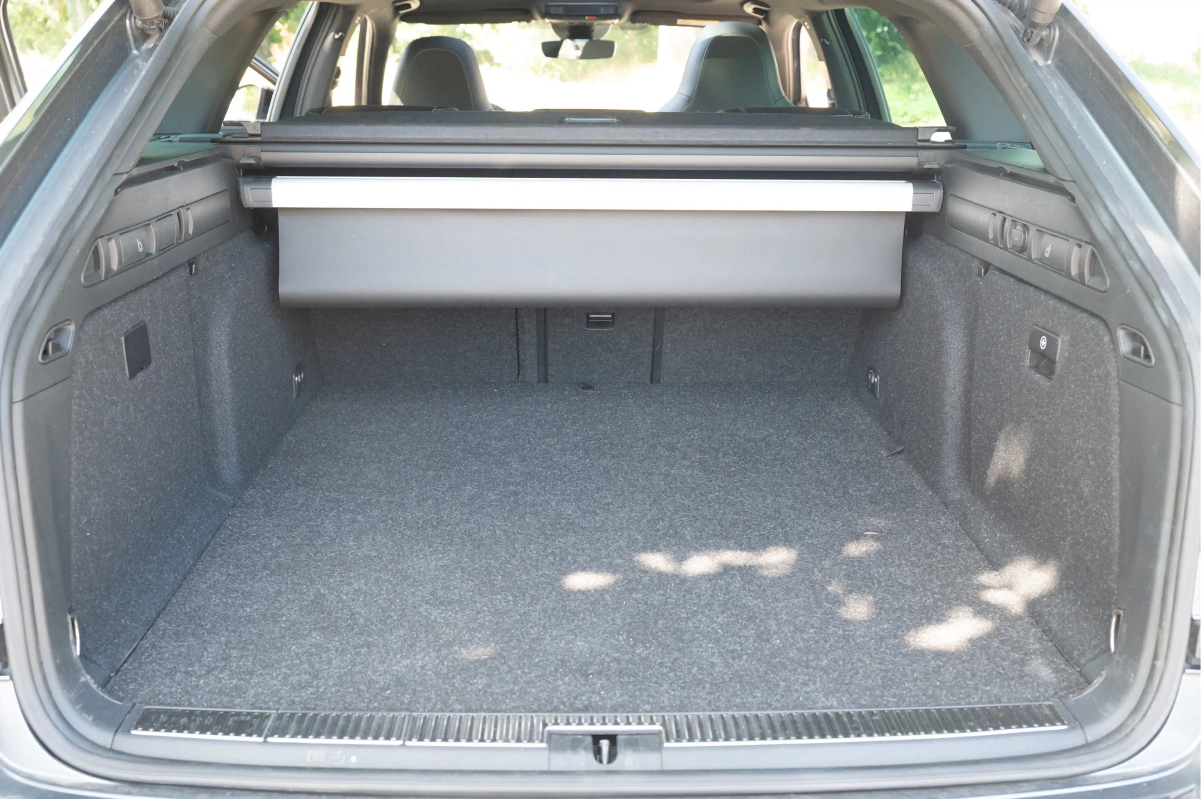 Skoda Superb Combi 1.4 TSI iV Sportline Business | Pano | Trekh — photo 41