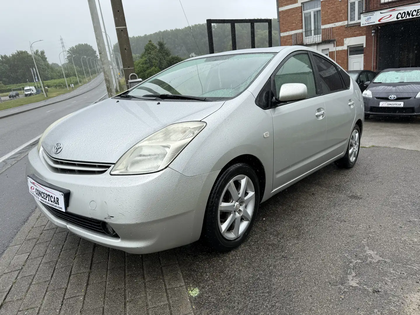 Toyota Prius Hybrid 1.5i VVT-i 16v THS Sol Argent - 1