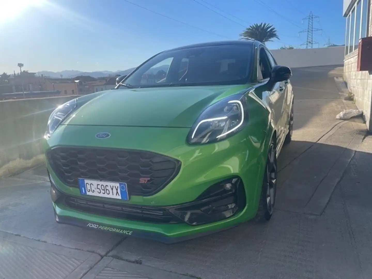Ford Puma 1.5 EcoBoost 200 CV S&S ST Verde - 1
