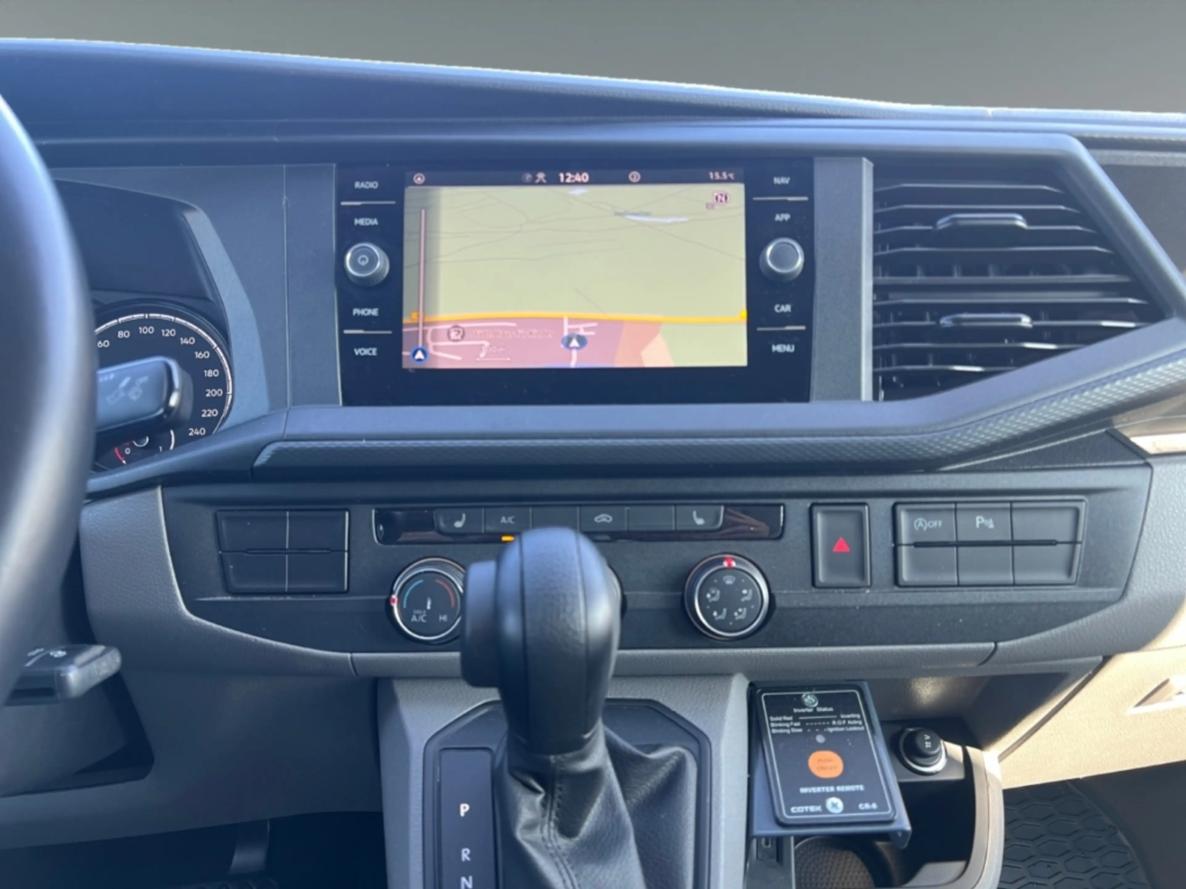 Volkswagen T6.1 Transporter 4MOTION StandHZG LED Sortimo     CarPlay Android A — photo 6