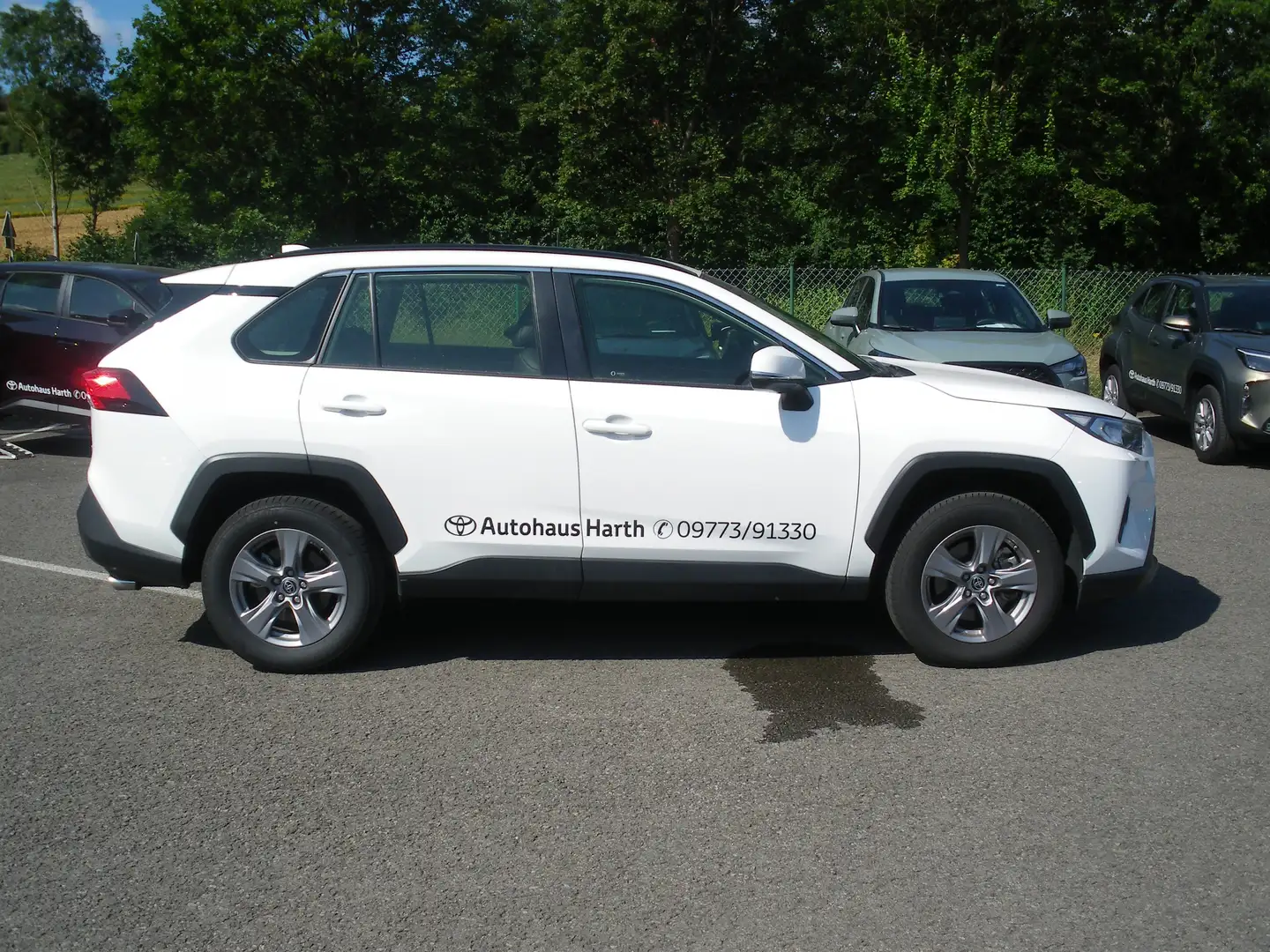 Toyota RAV 4 2.5 4x2 Hybrid Business Edition Weiß - 2