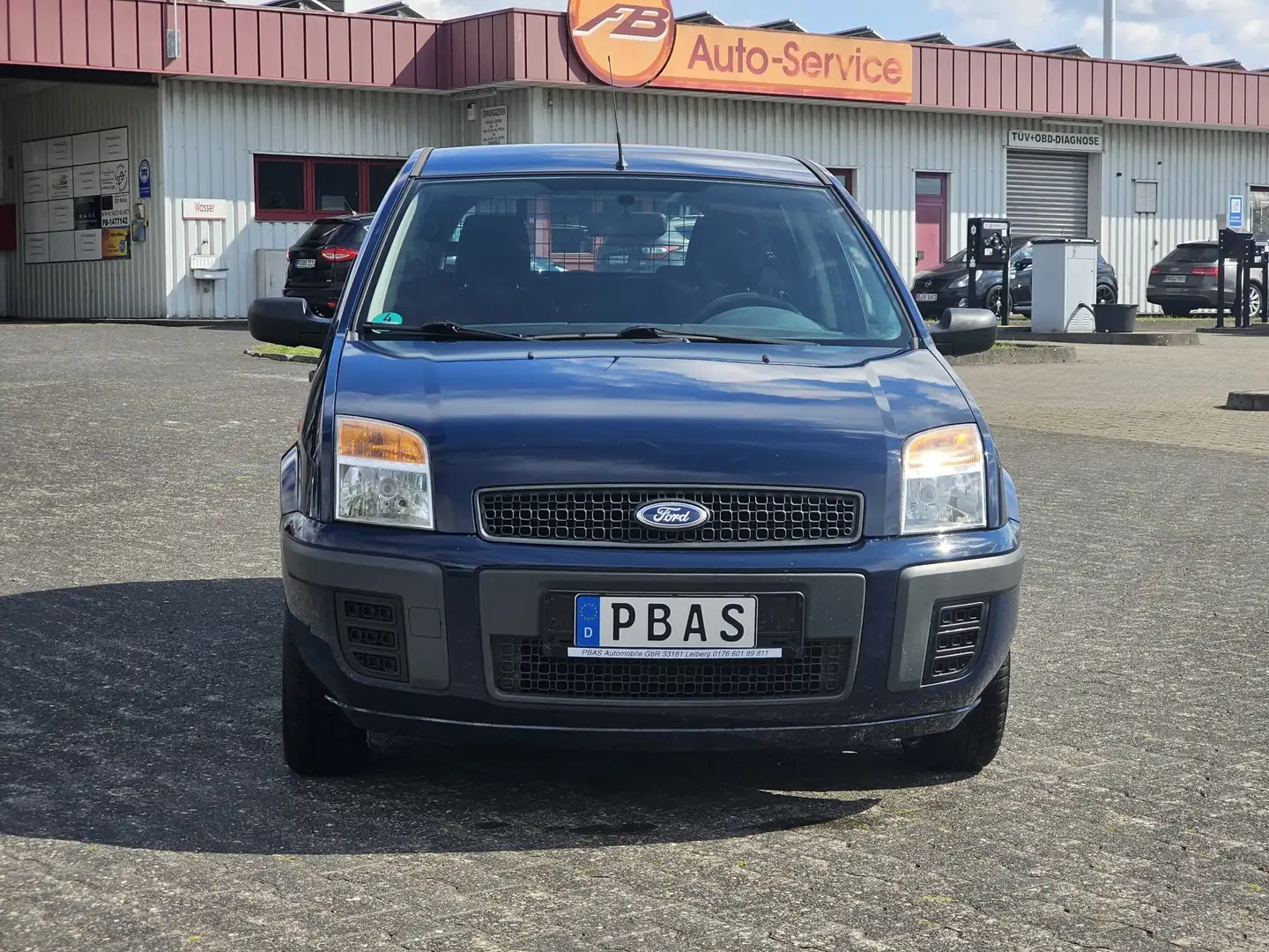 Ford Fusion Style Blau - 2