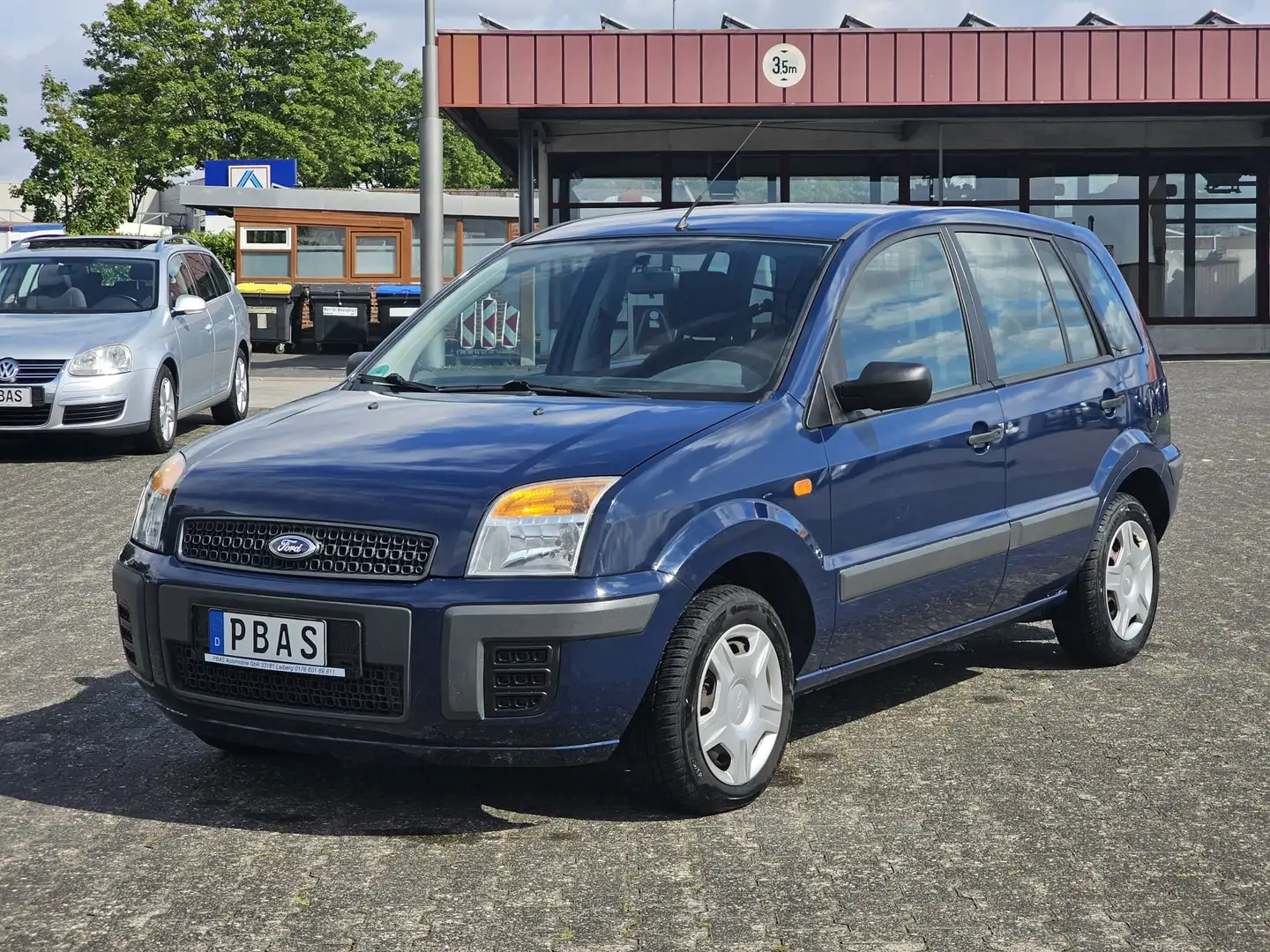 Ford Fusion Style Blau - 1