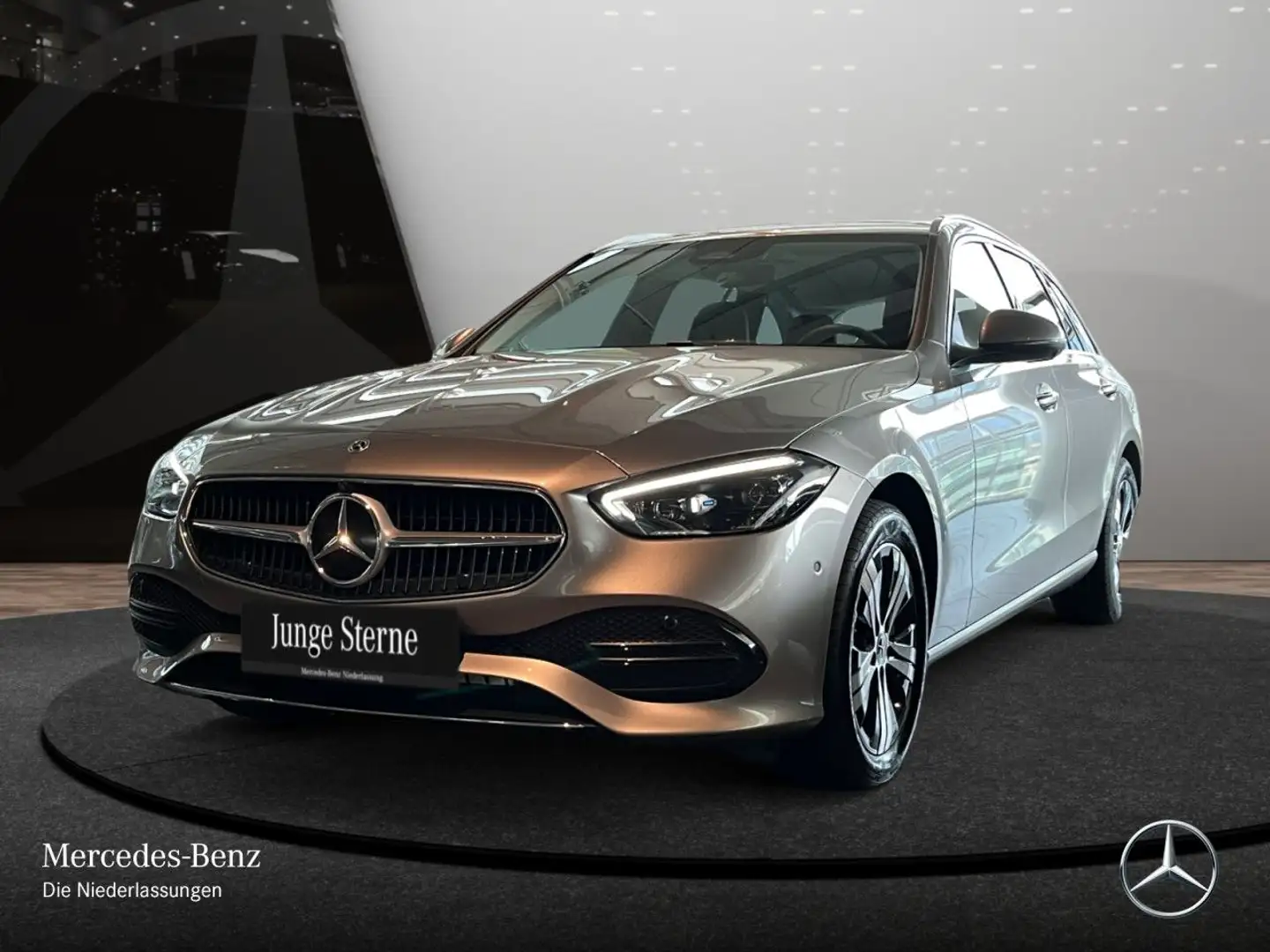 Mercedes-Benz C 300 e T AVANTG+360+TOTW+KEYLESS+9G Silber - 2