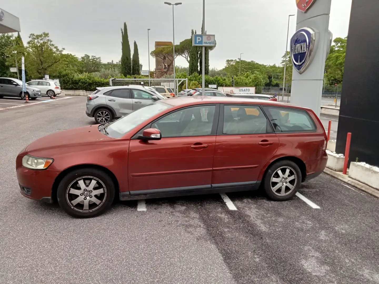 Volvo V50 V50 2.0d Kinetic Rot - 2