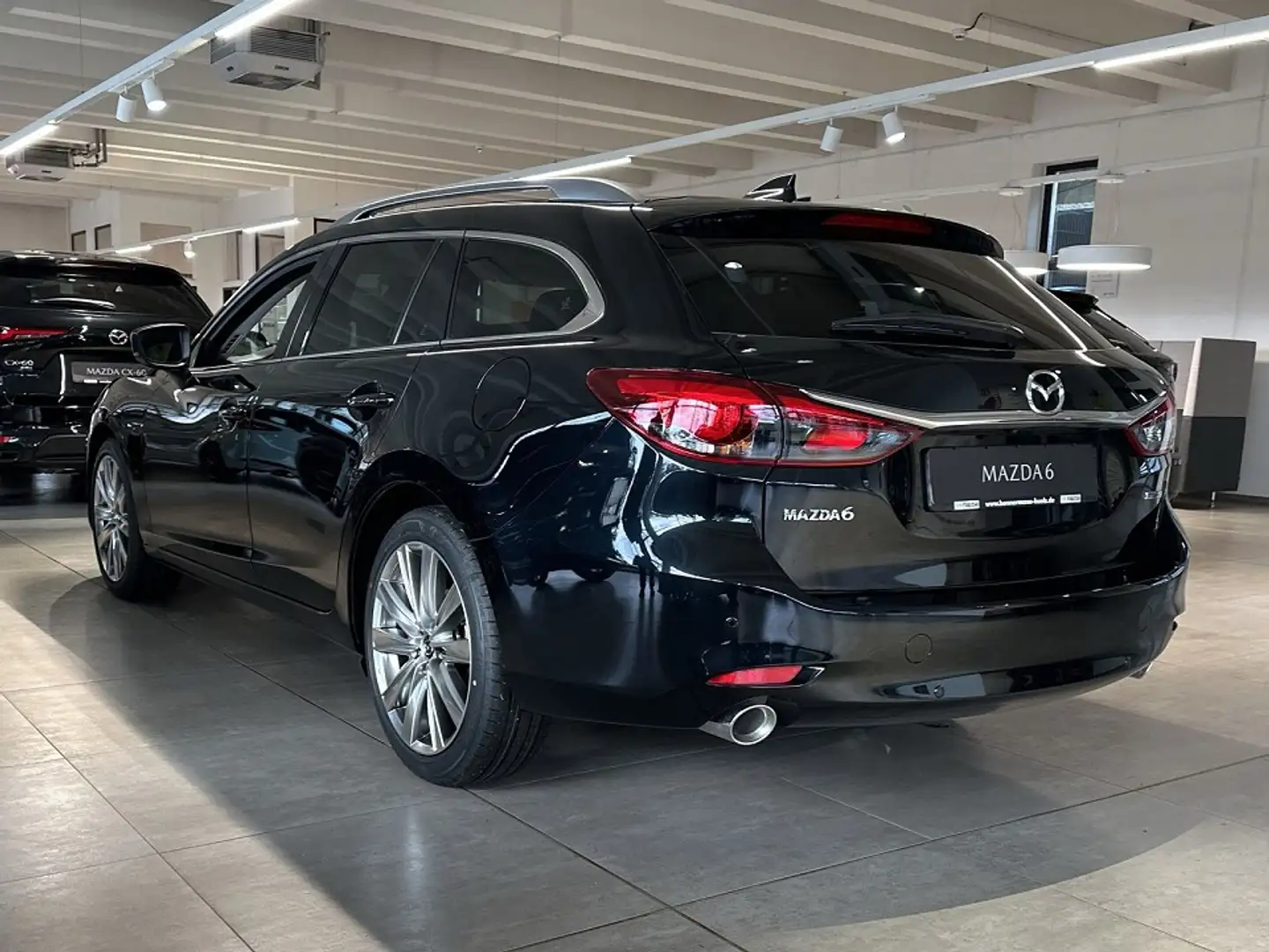 Mazda 6 Kombi 2.0 EXCLUSIVE-LINE COMB *Matrix-LED*BOSE*360 Nero - 2