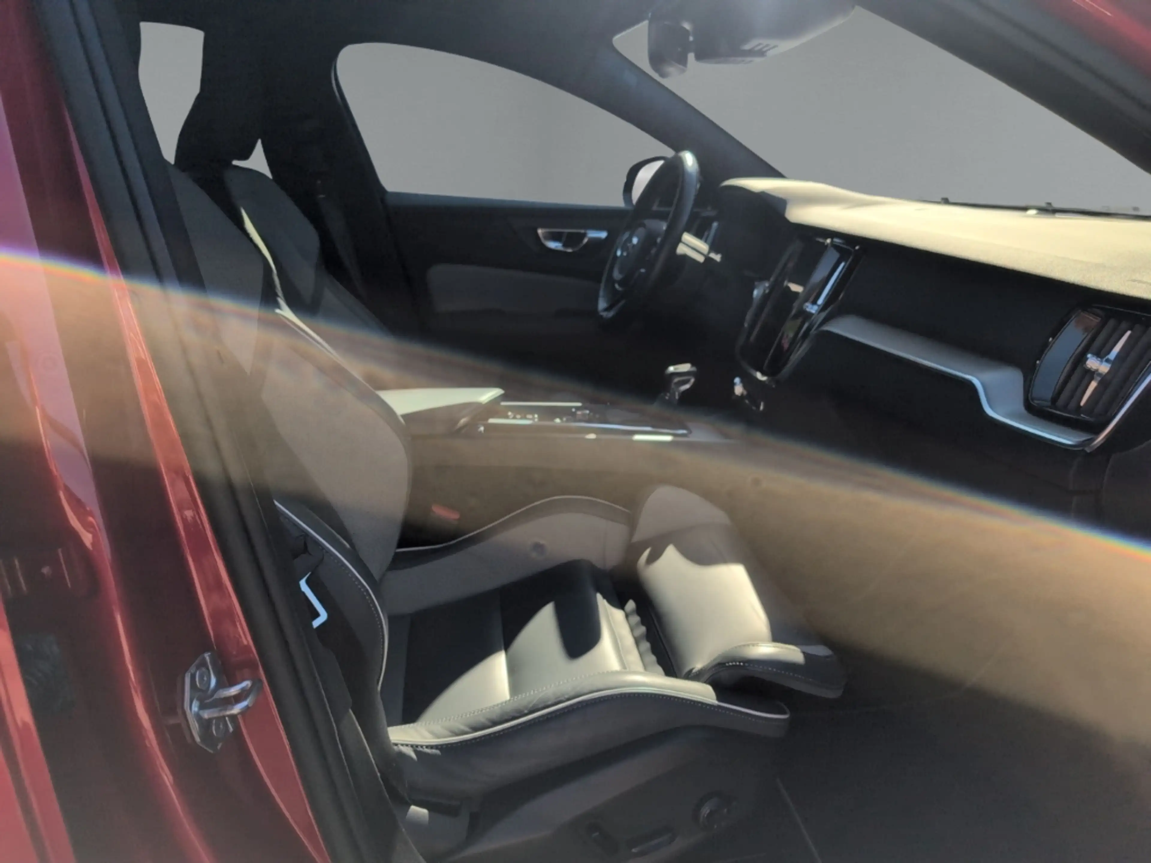 Volvo S60 T4 R Design AHK Navi Digitales Cockpit Memory Sitz — photo 14