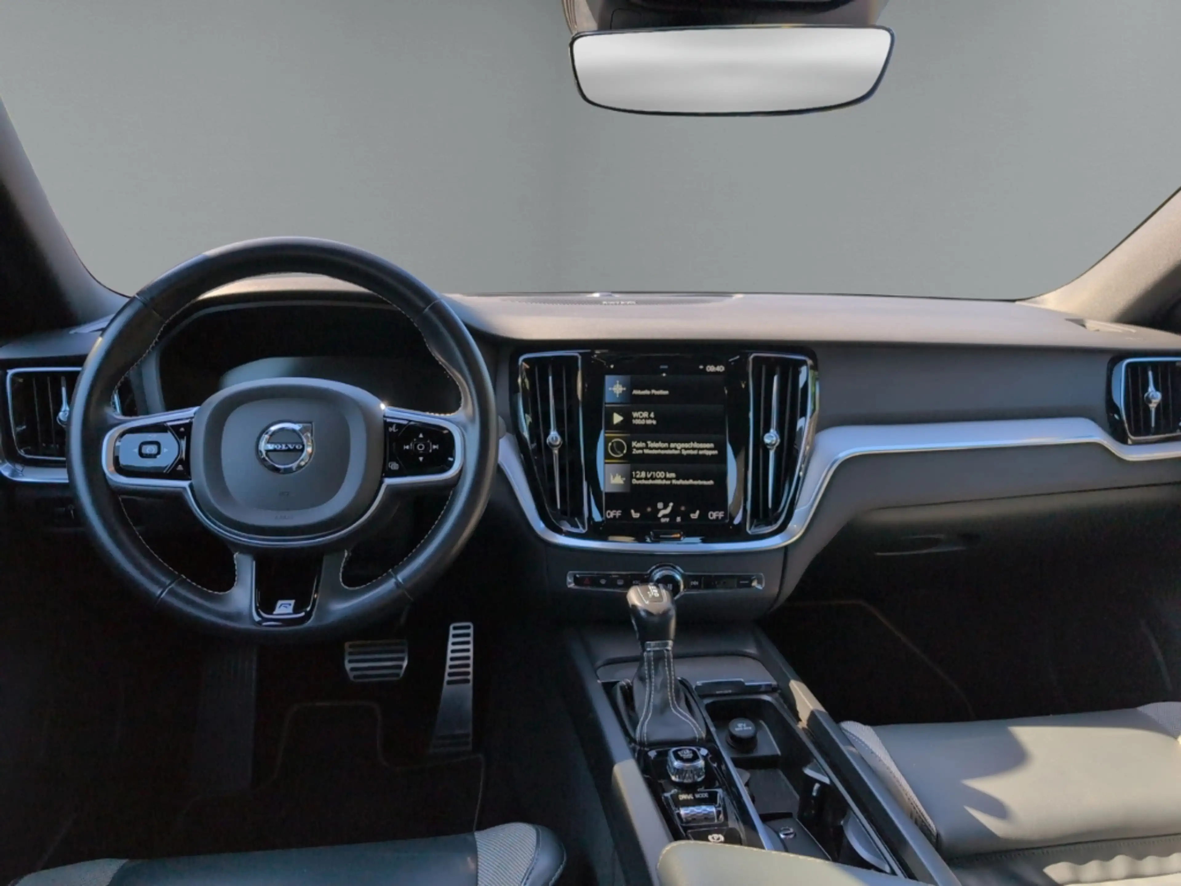 Volvo S60 T4 R Design AHK Navi Digitales Cockpit Memory Sitz — photo 15
